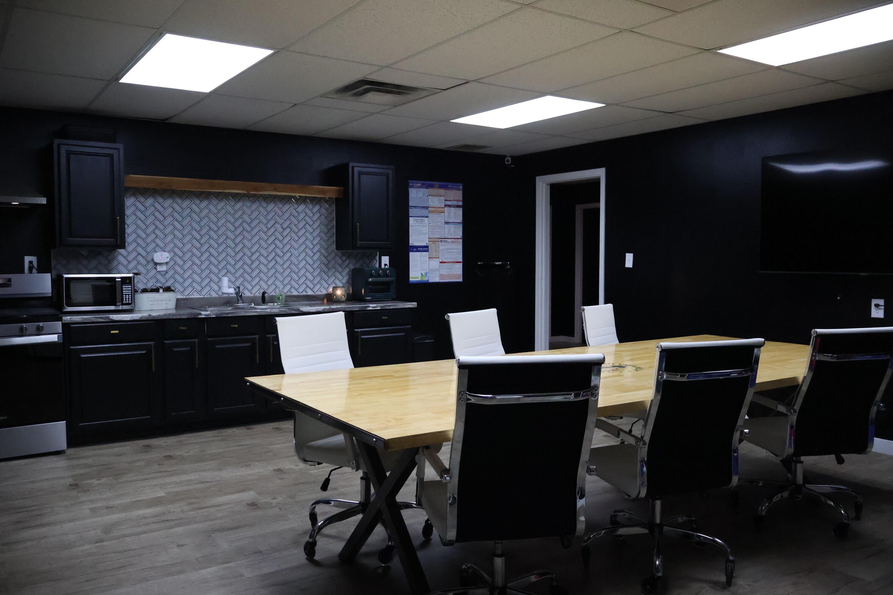 Photo 6 - Commercial Sale for sale – 231 N Main Street  Joplin, MO