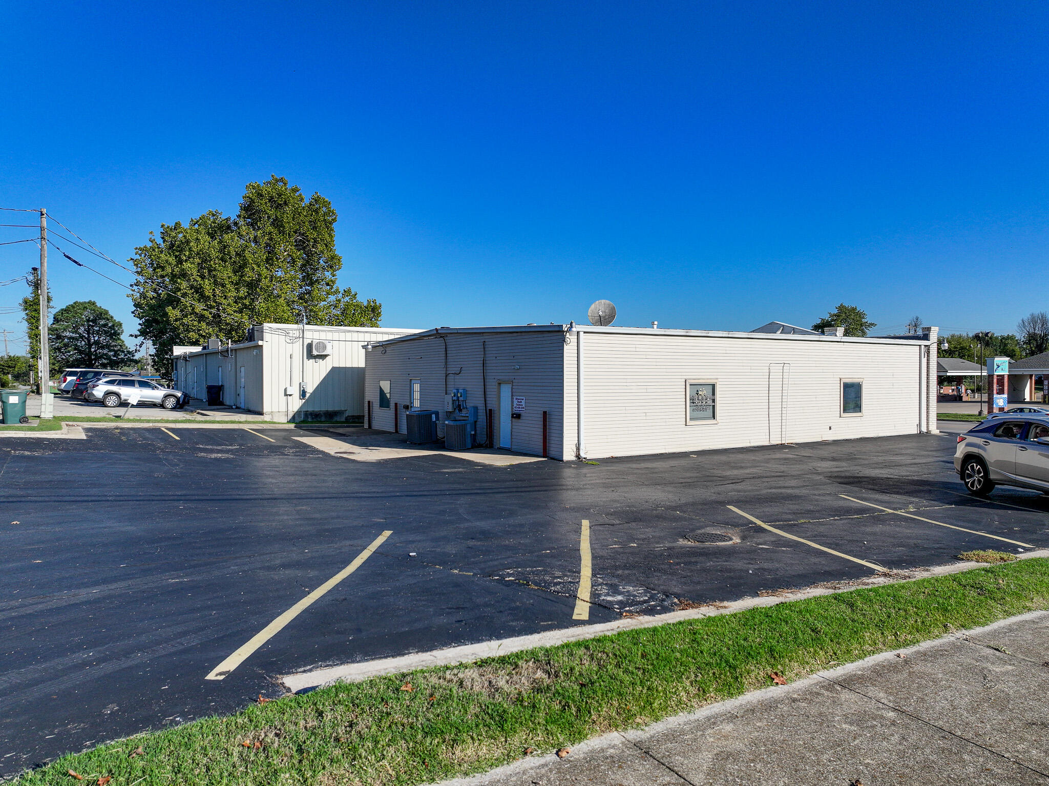 Photo 35 - Commercial Sale for sale – 601 N Jefferson Avenue  Lebanon, MO