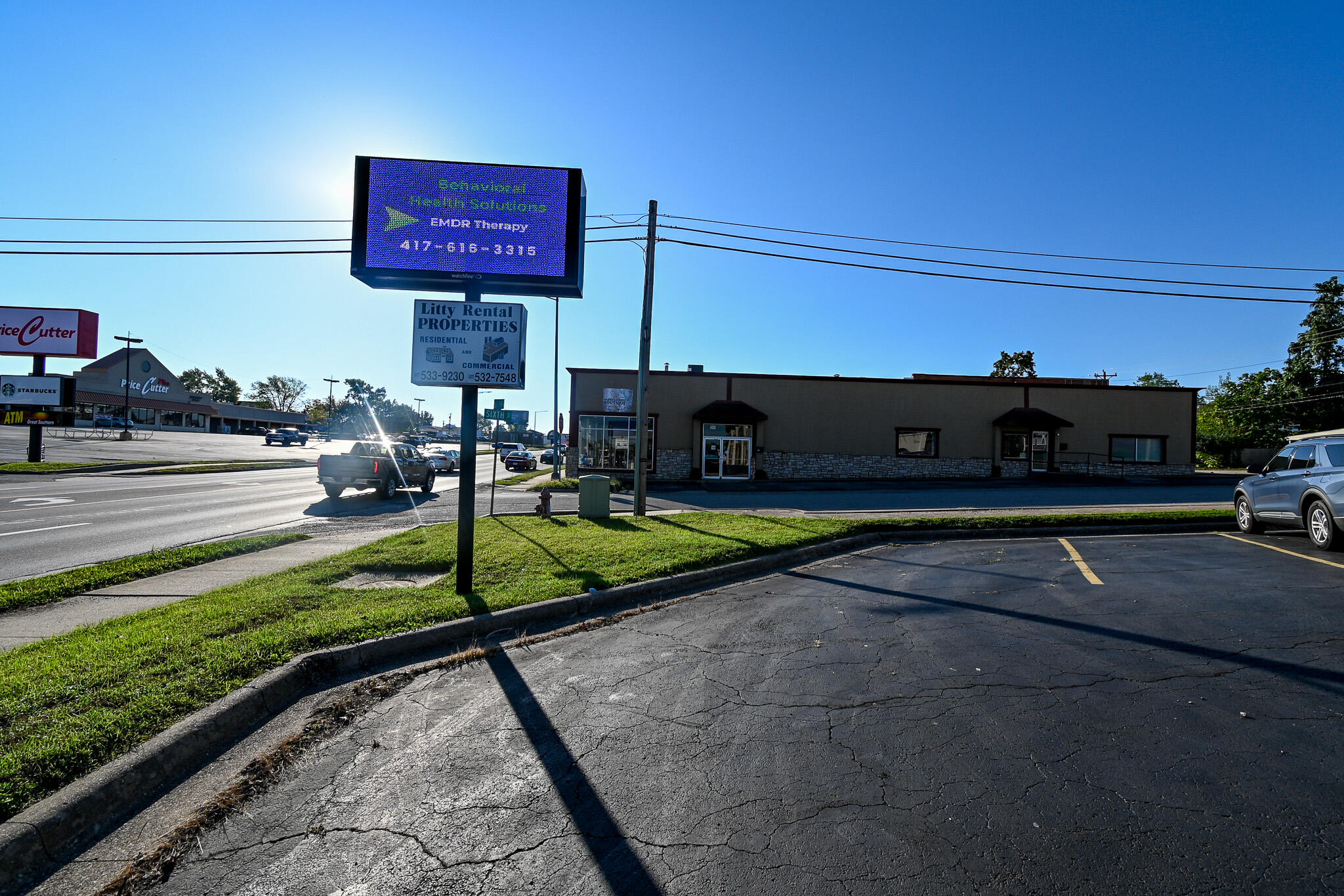 Photo 8 - Commercial Sale for sale – 601 N Jefferson Avenue  Lebanon, MO
