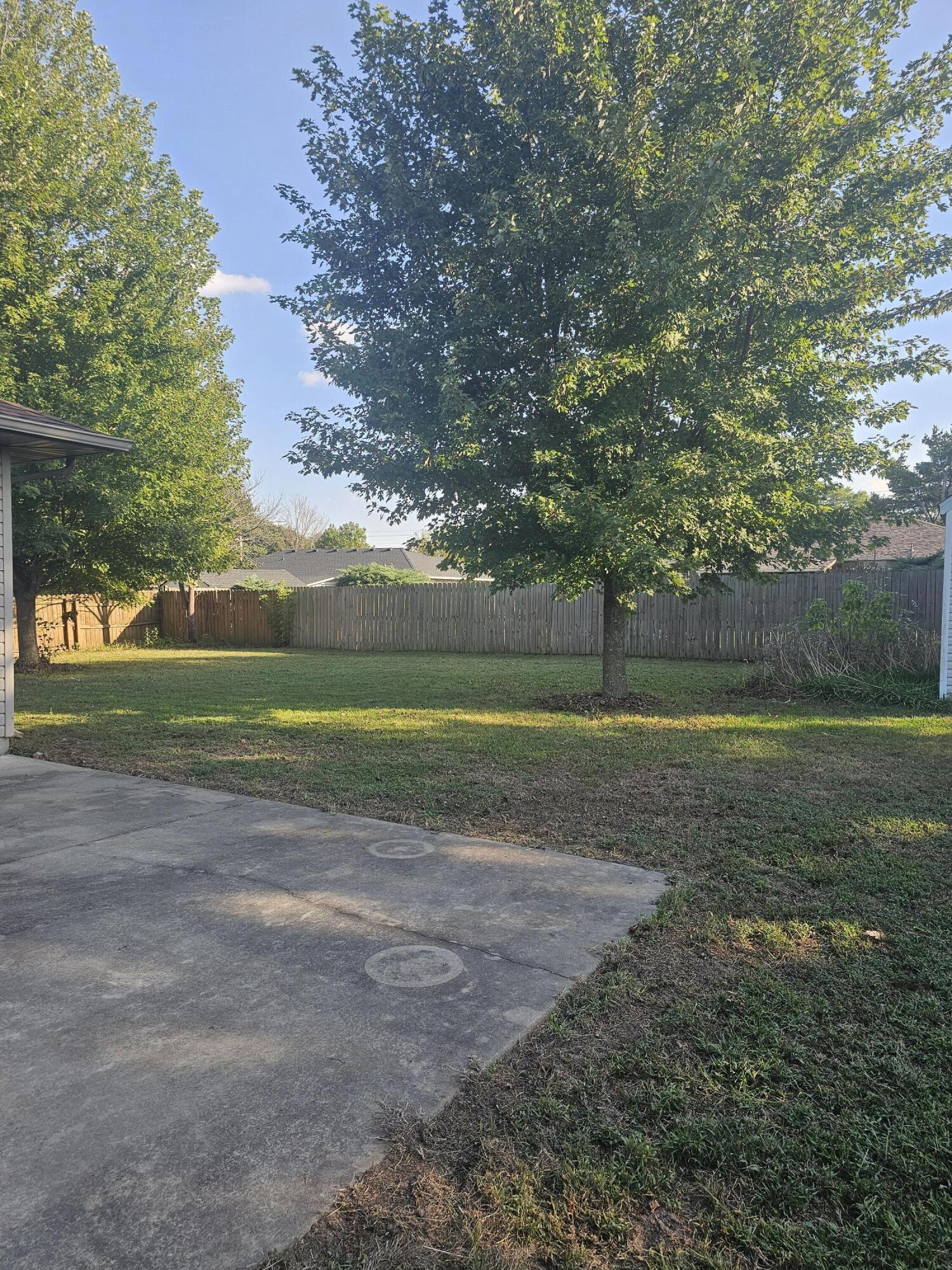 Photo 33 - Residential for sale – 2306 W Auburn Street  Bolivar, MO