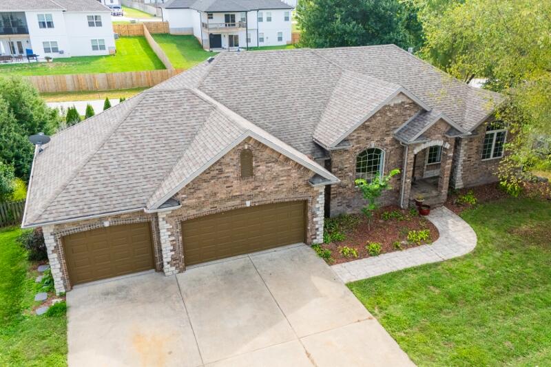 Photo 3 - Residential for sale – 527  Piperpoint   Rogersville, MO