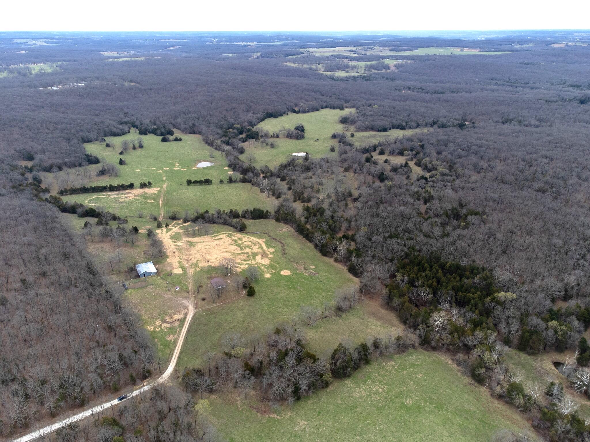 Photo 4 - Farm for sale – 476 E 380th Road  Dunnegan, MO