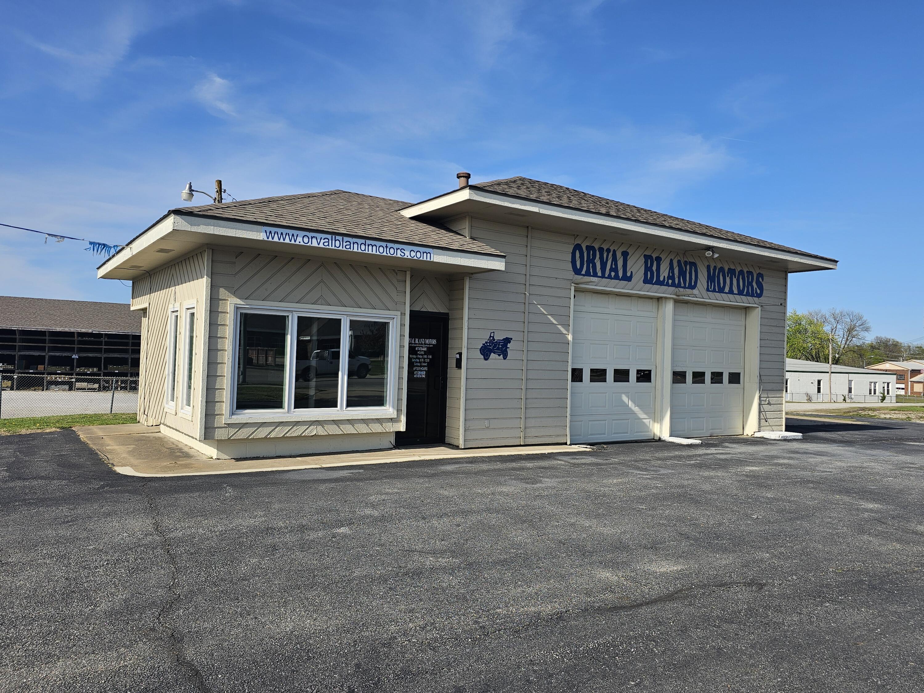 Photo 8 - Commercial Sale for sale – 119  Us-54   El Dorado Springs, MO