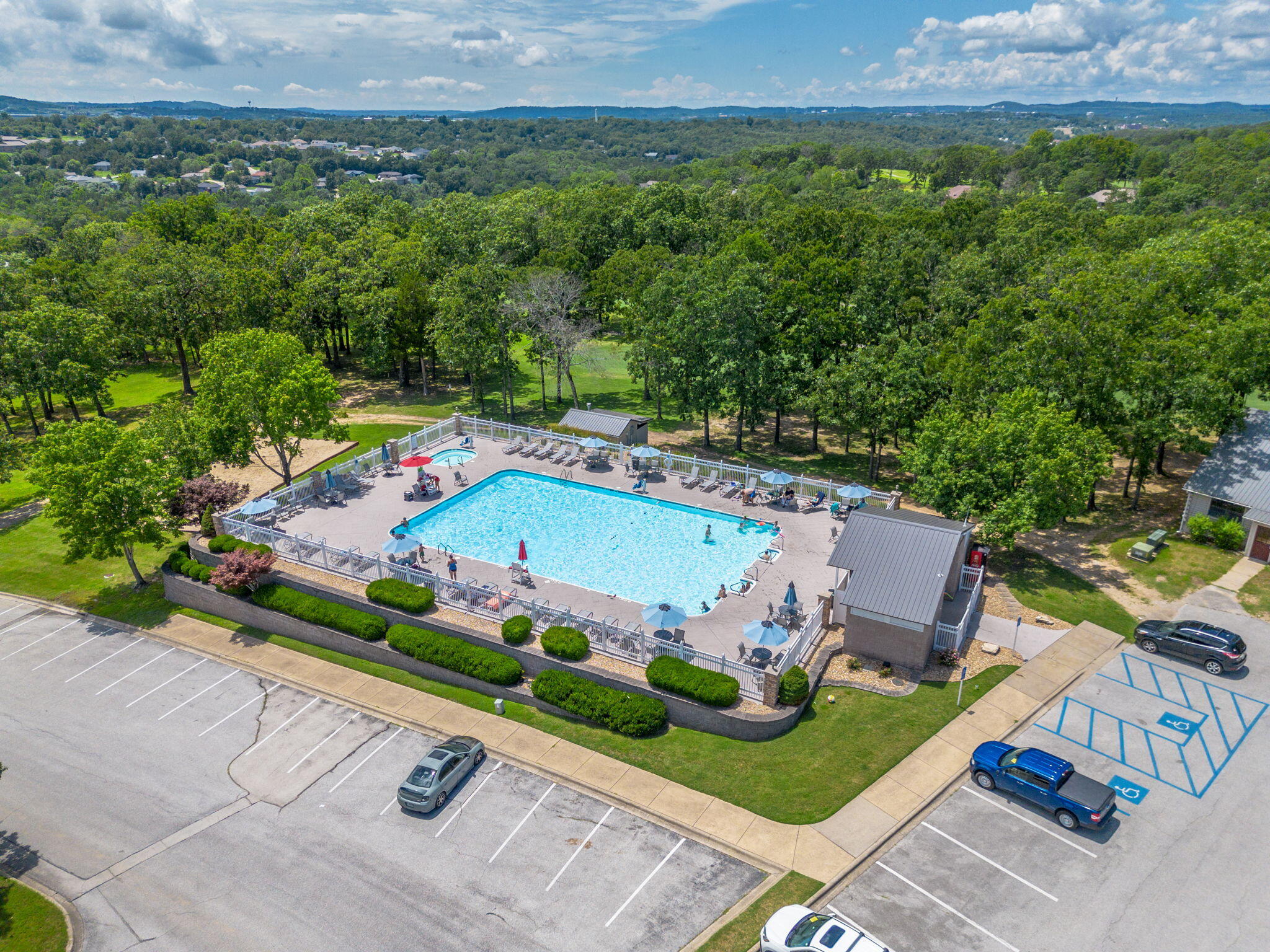 Photo 8 - Residential for sale – 505  Valley View Drive  Branson, MO