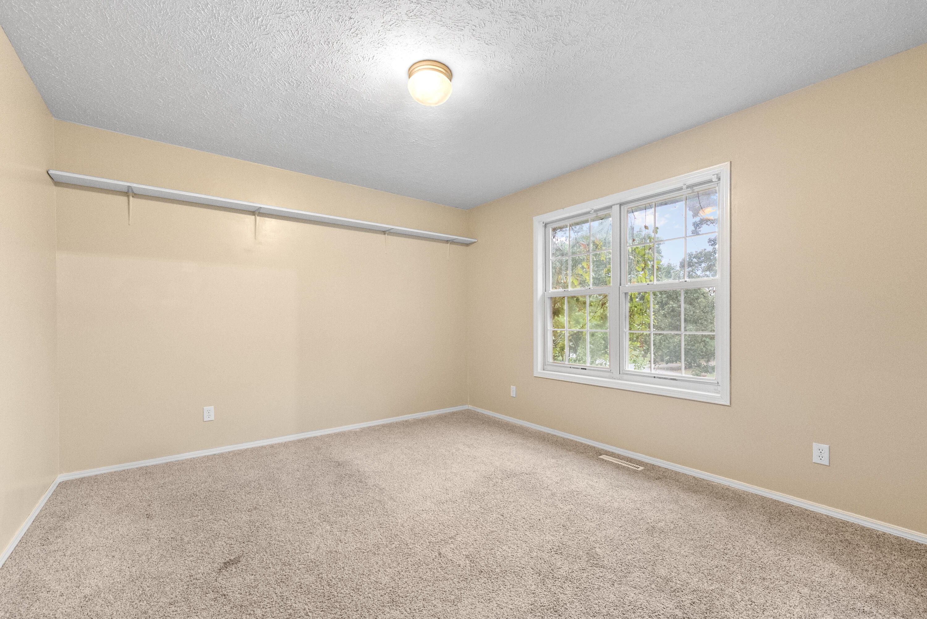 Photo 25 - Residential for sale – 1740 N Pine Street  Marshfield, MO
