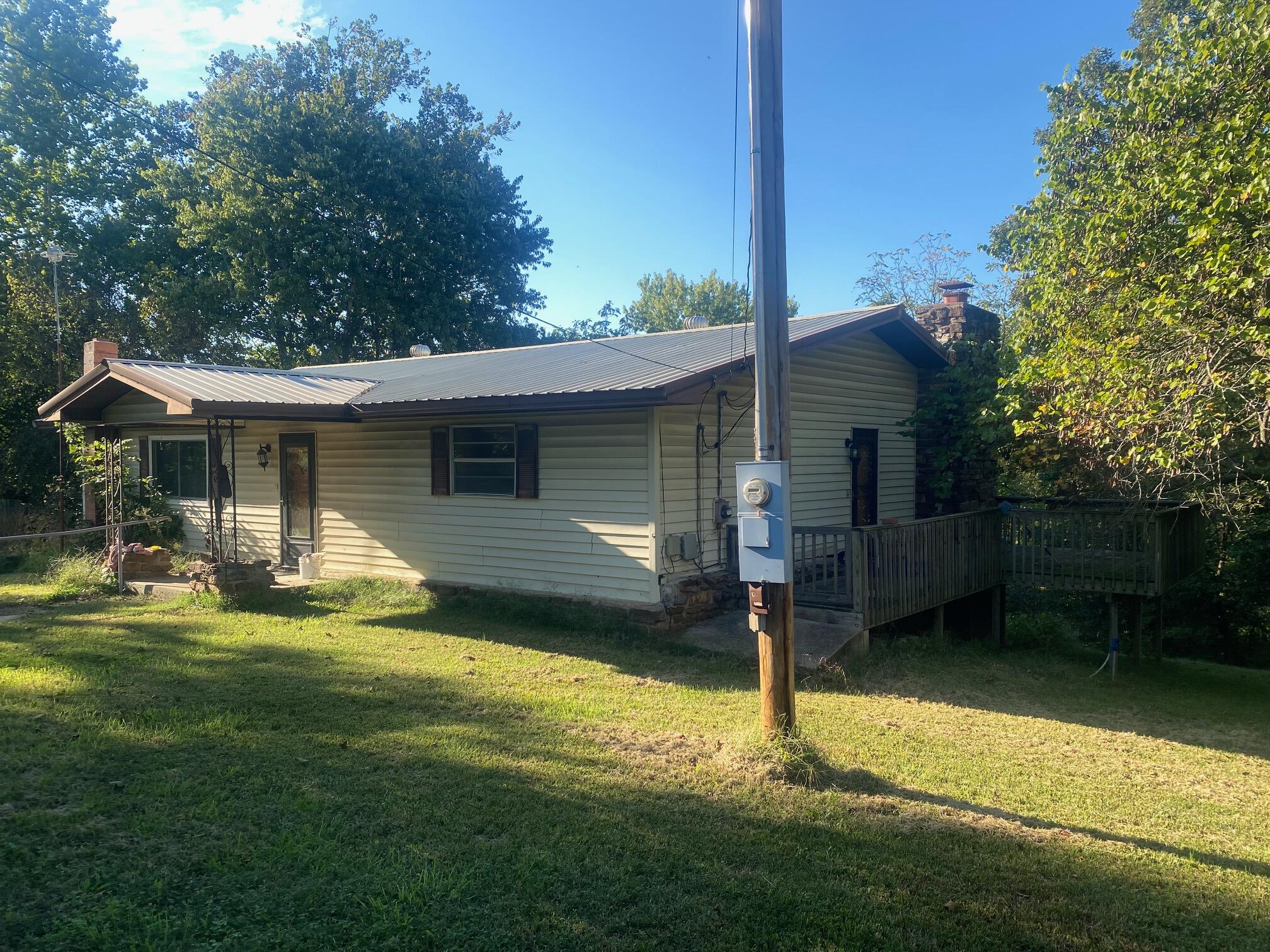 Photo 3 - Residential for sale – 27418  Farm Road 1090   Seligman, MO