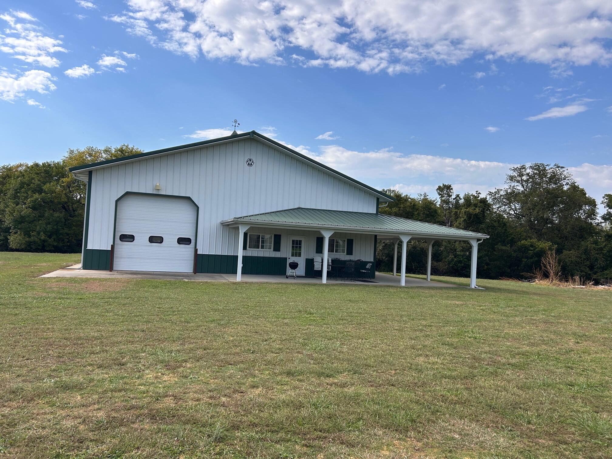 Photo 14 - Farm for sale – 13786  County Road 270   Webb City, MO