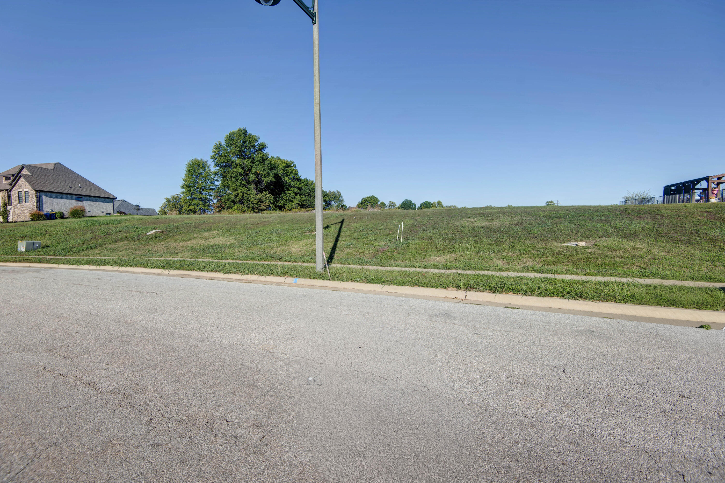 Photo 4 - Land for sale – 3224 W Bluffview Street  Springfield, MO