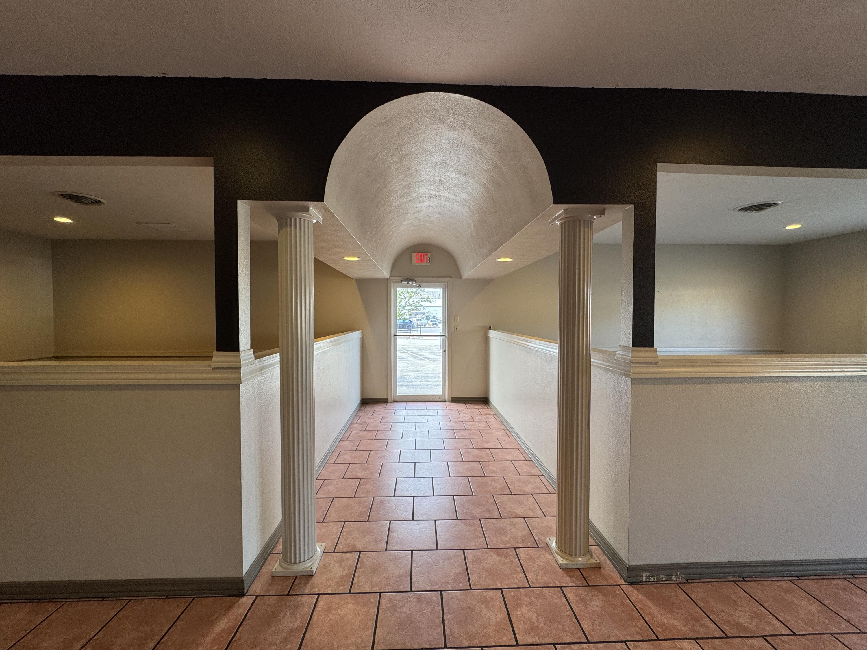 Photo 15 - Commercial Sale for sale – 329 S Main   Bolivar, MO