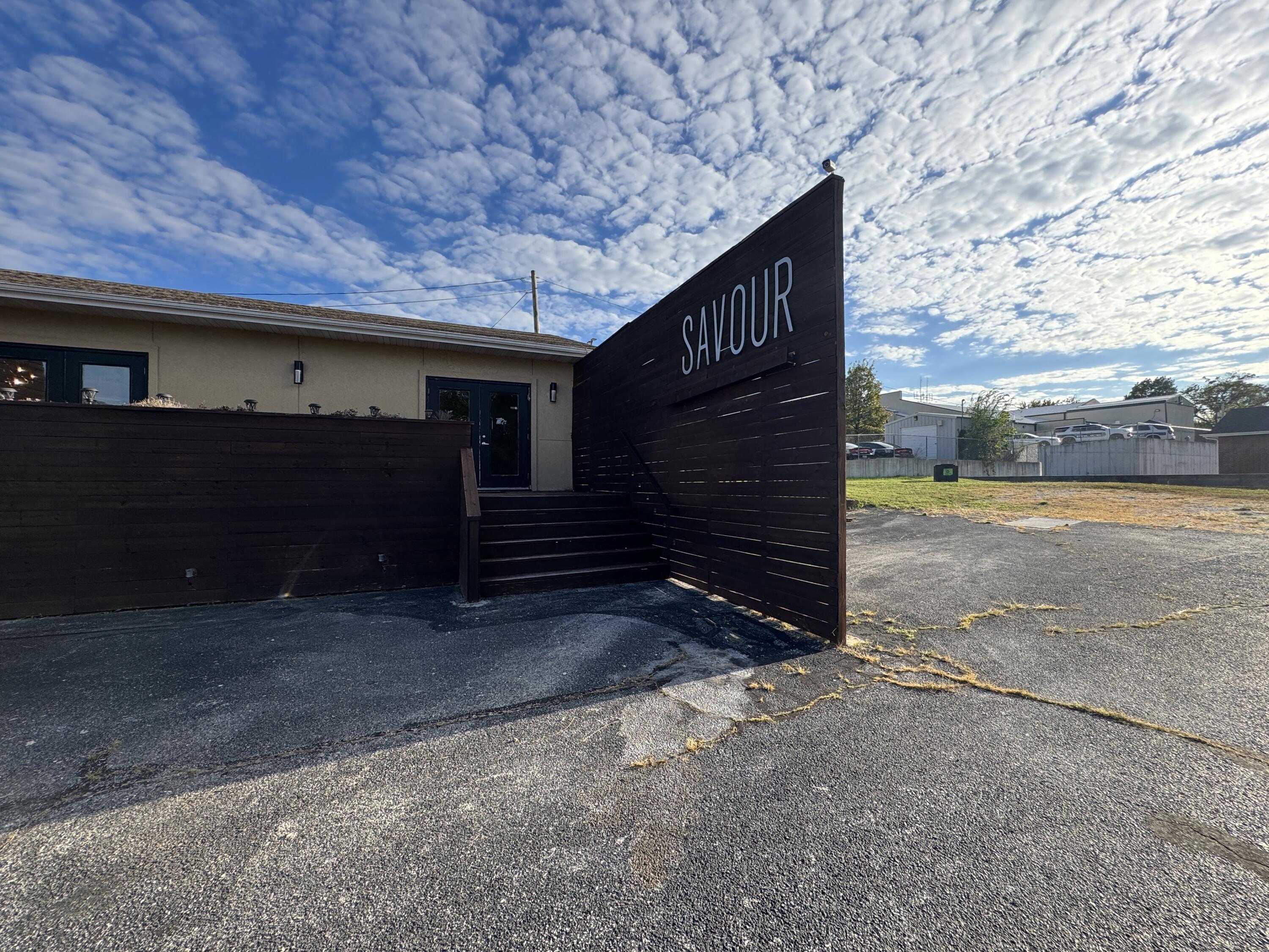 Photo 58 - Commercial Sale for sale – 329 S Main   Bolivar, MO