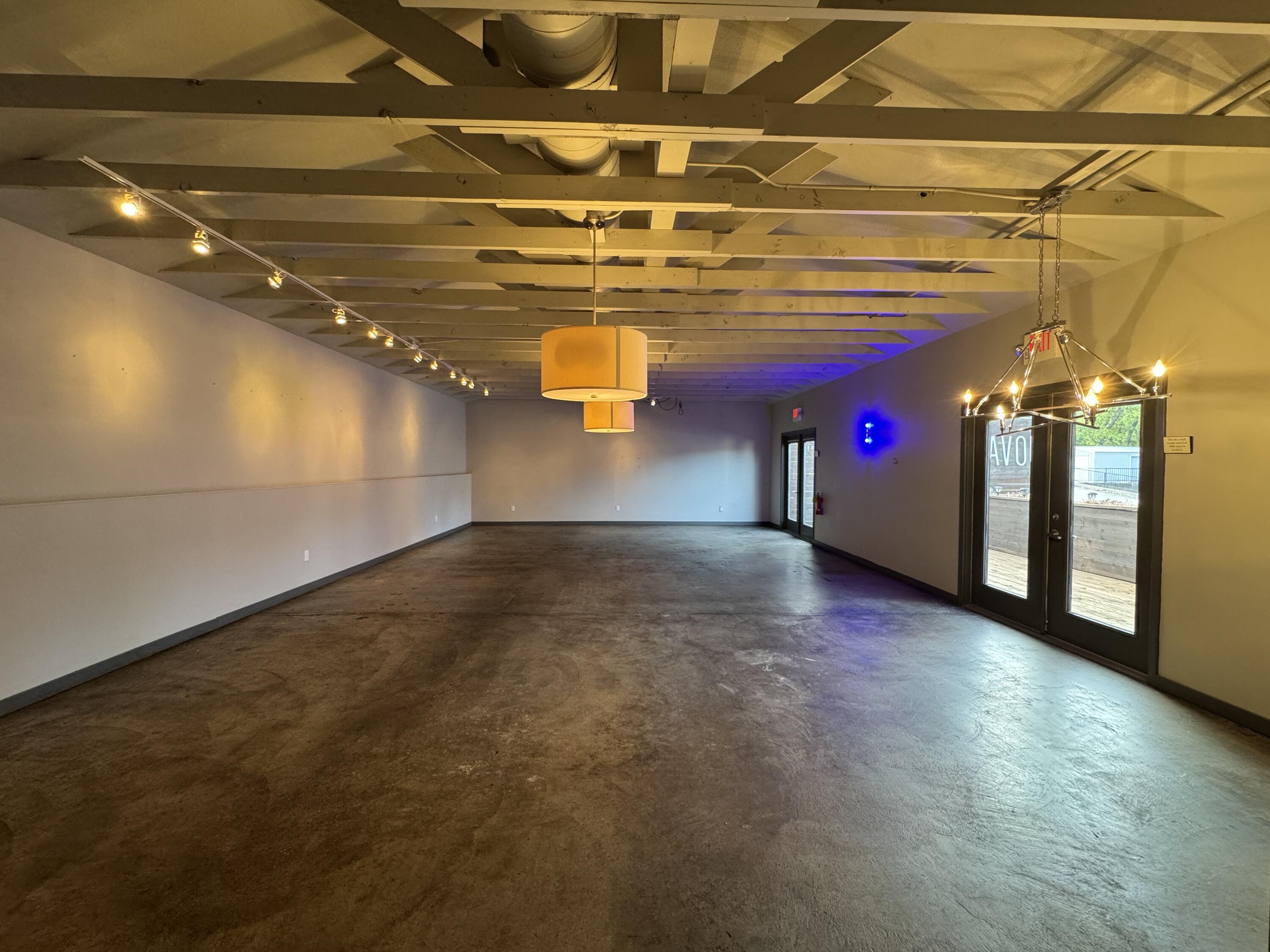 Photo 50 - Commercial Sale for sale – 329 S Main   Bolivar, MO