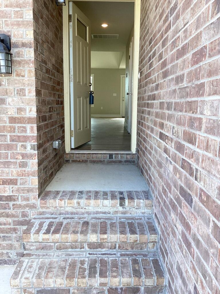 Photo 3 - Residential for sale – 3780 W Riley Street  Bolivar, MO