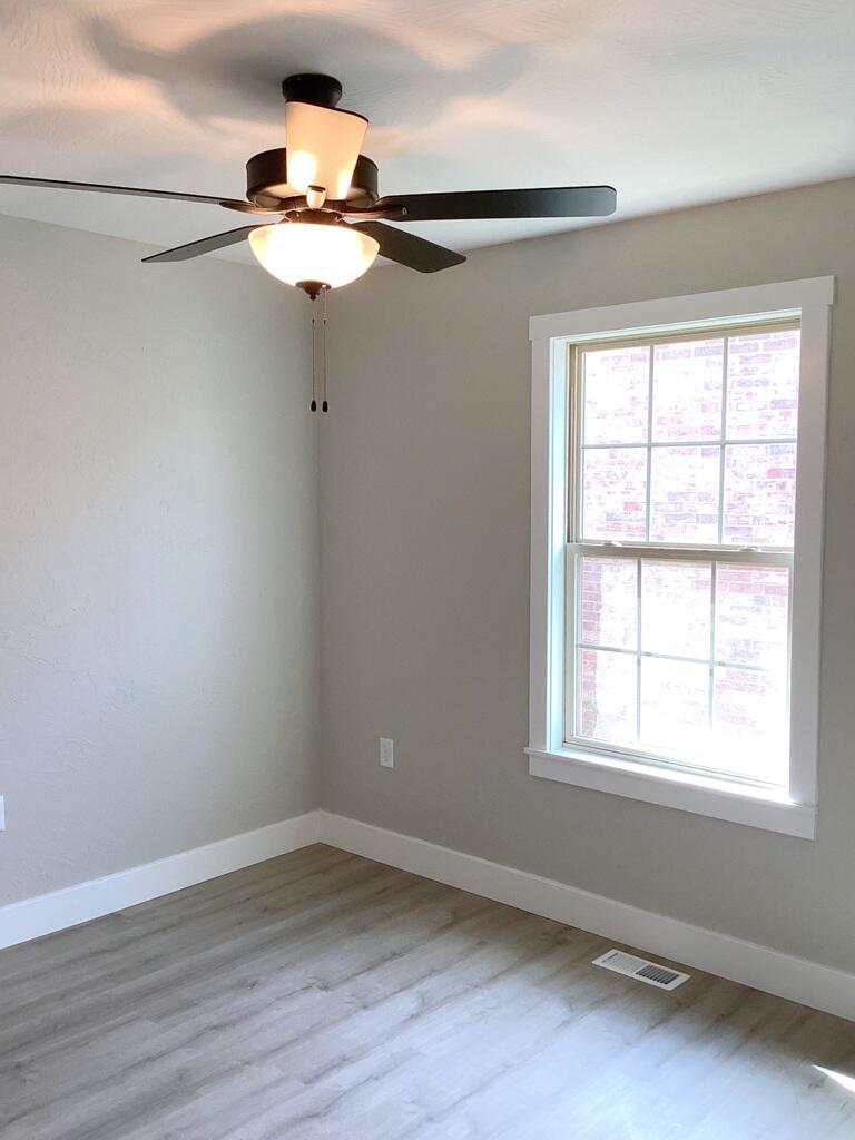 Photo 11 - Residential for sale – 3780 W Riley Street  Bolivar, MO