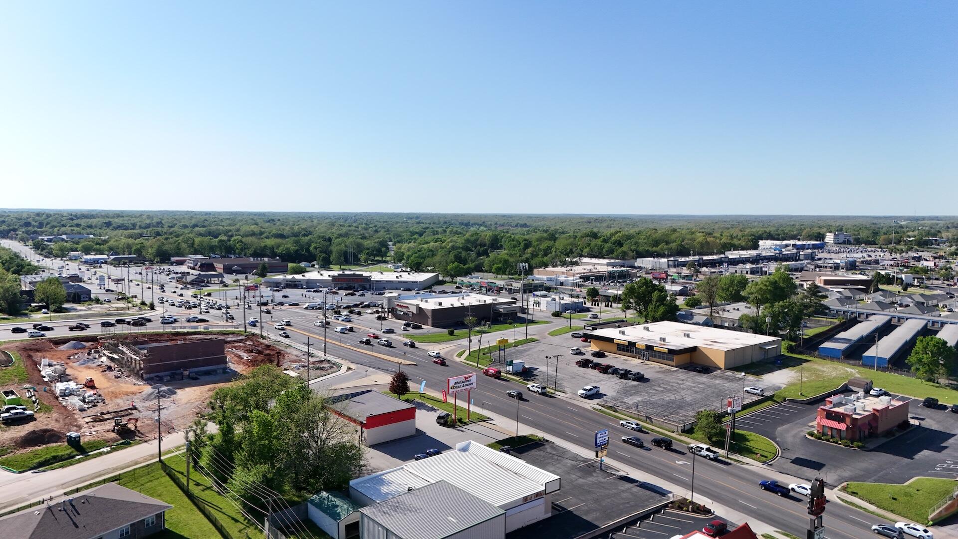 Photo 2 - Commercial Sale for sale – 1430 W Kearney Street  Springfield, MO
