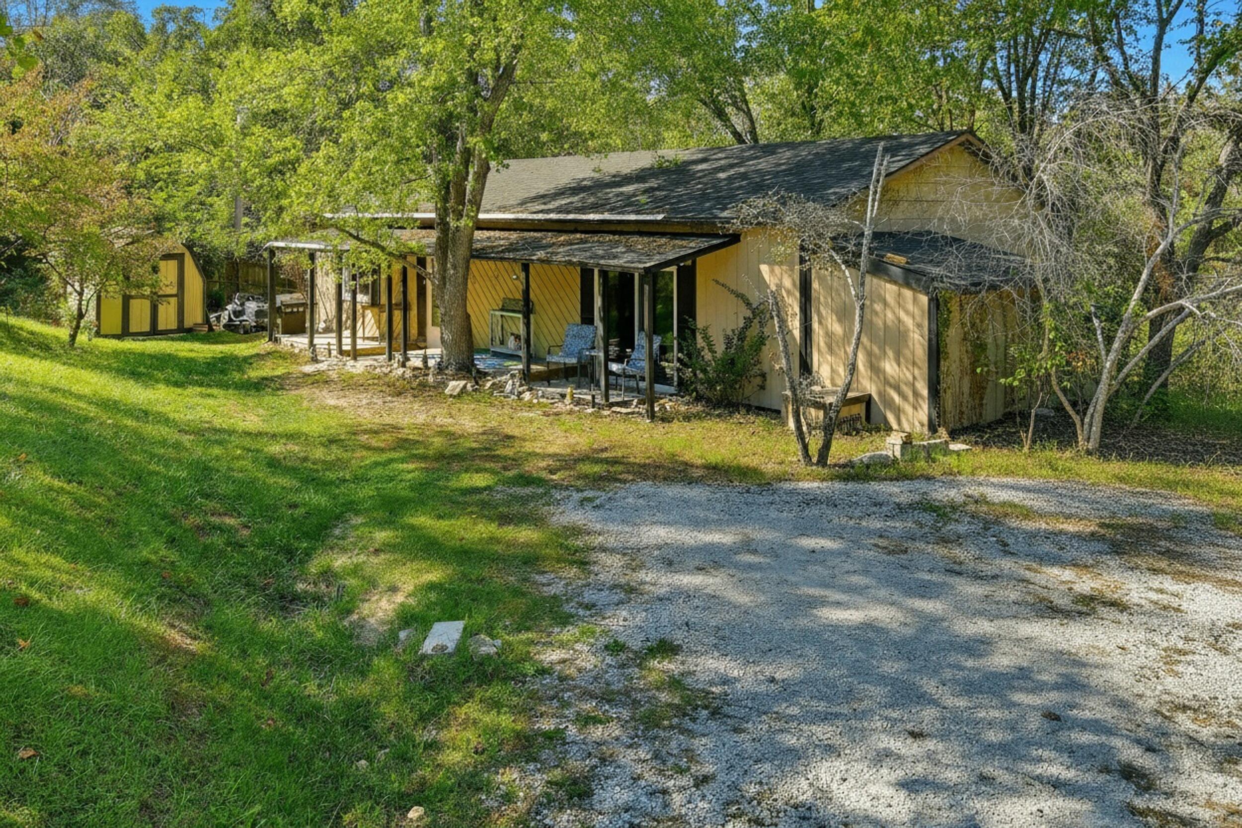 Photo 2 - Residential for sale – 1518  Jones Road  Ridgedale, MO