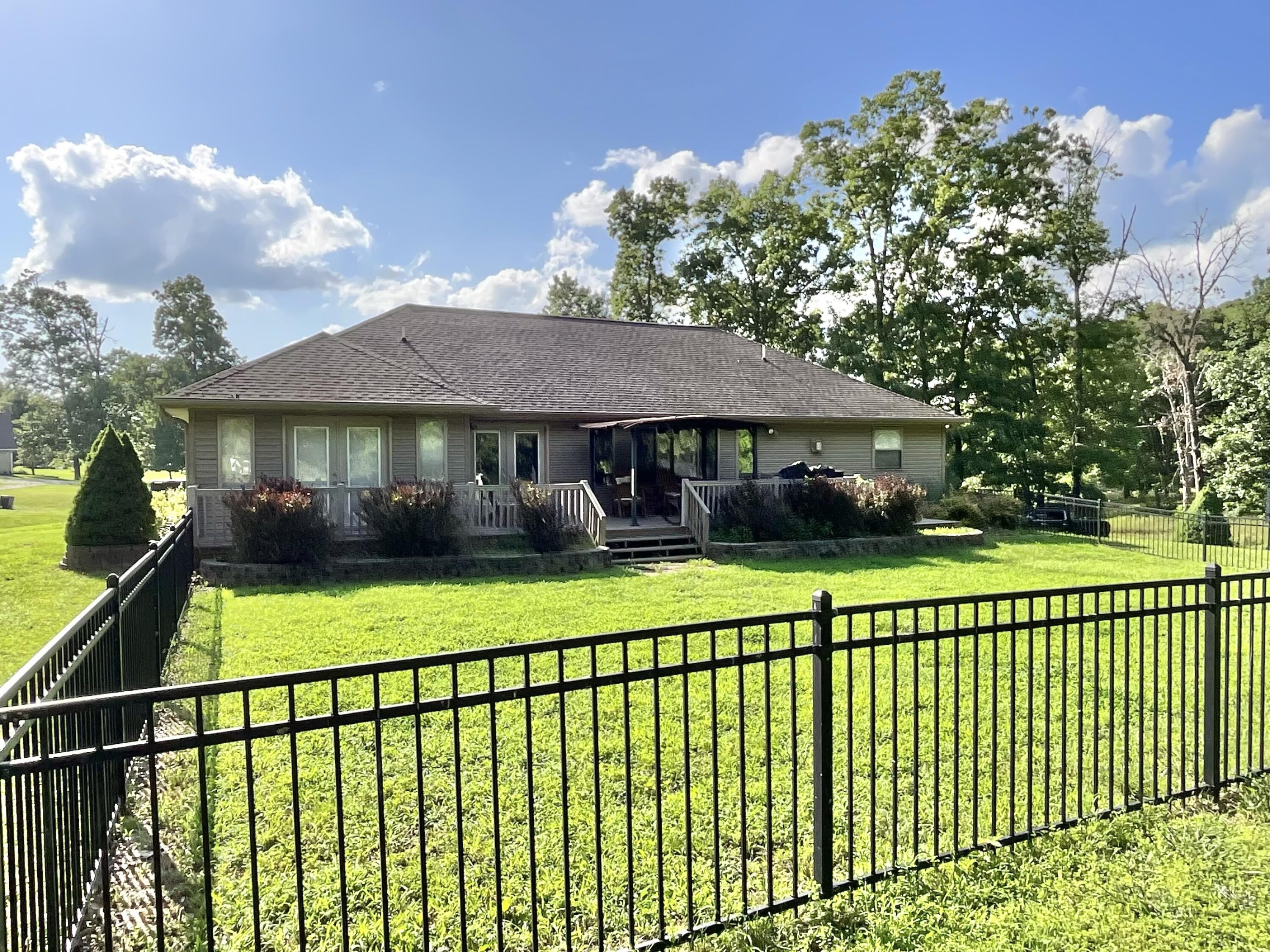Photo 5 - Residential for sale – 7584  Private Road 2453   West Plains, MO