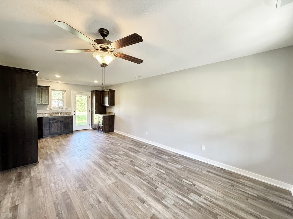 Photo 3 - Residential for sale – 106 E Lafayette Street  El Dorado Springs, MO