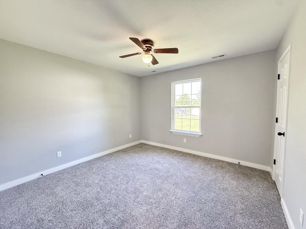 Photo 17 - Residential for sale – 106 E Lafayette Street  El Dorado Springs, MO