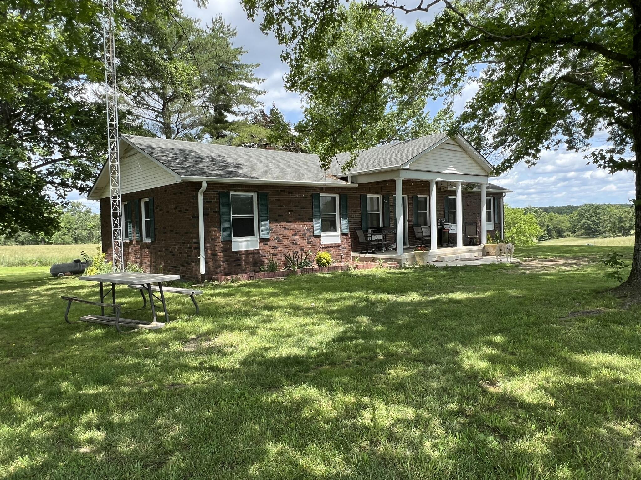 Photo 2 - Residential for sale – 4117  County Road 2600   Willow Springs, MO