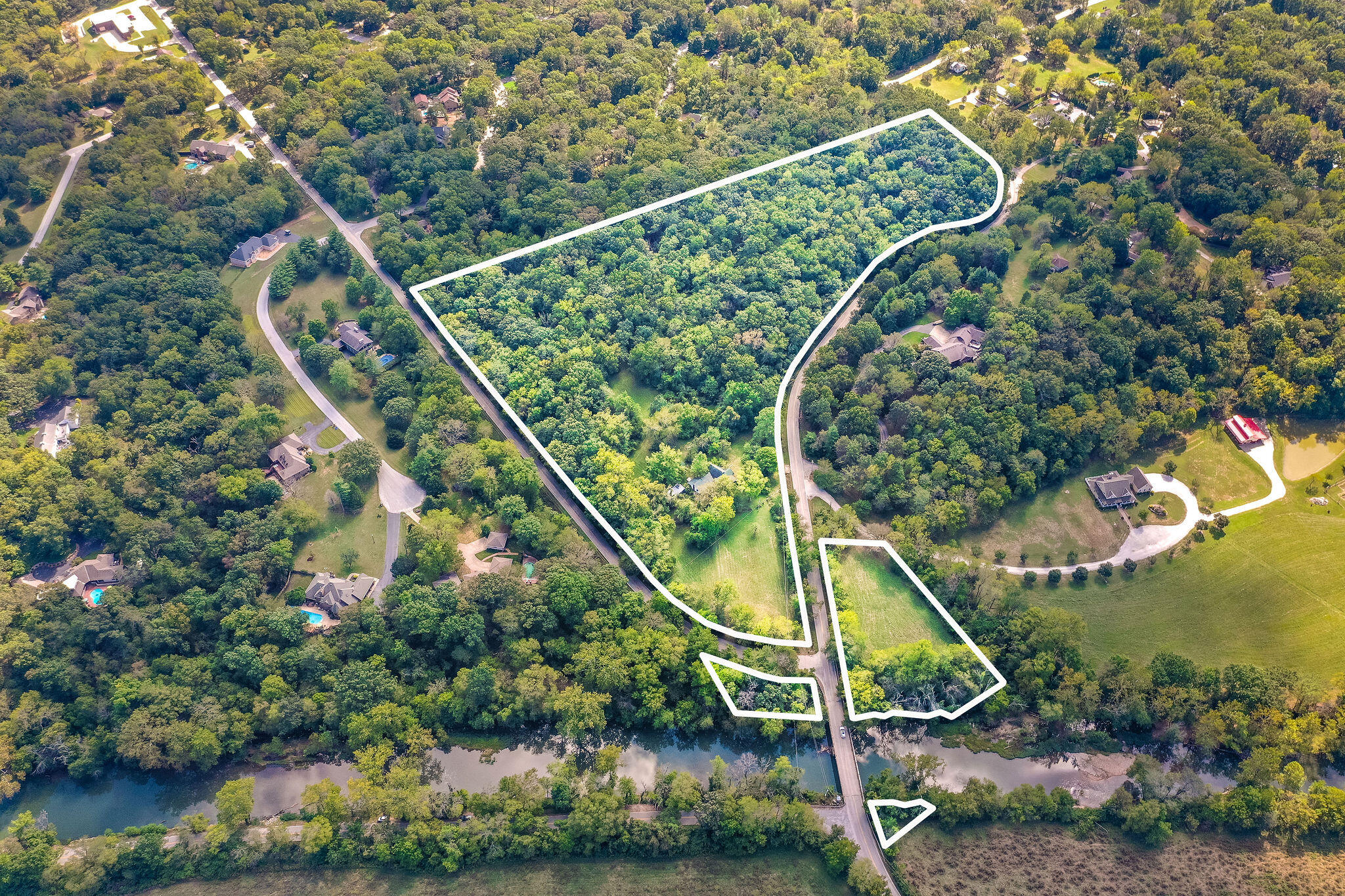Photo 2 - Land for sale – 4441 E Farm Road 166   Springfield, MO