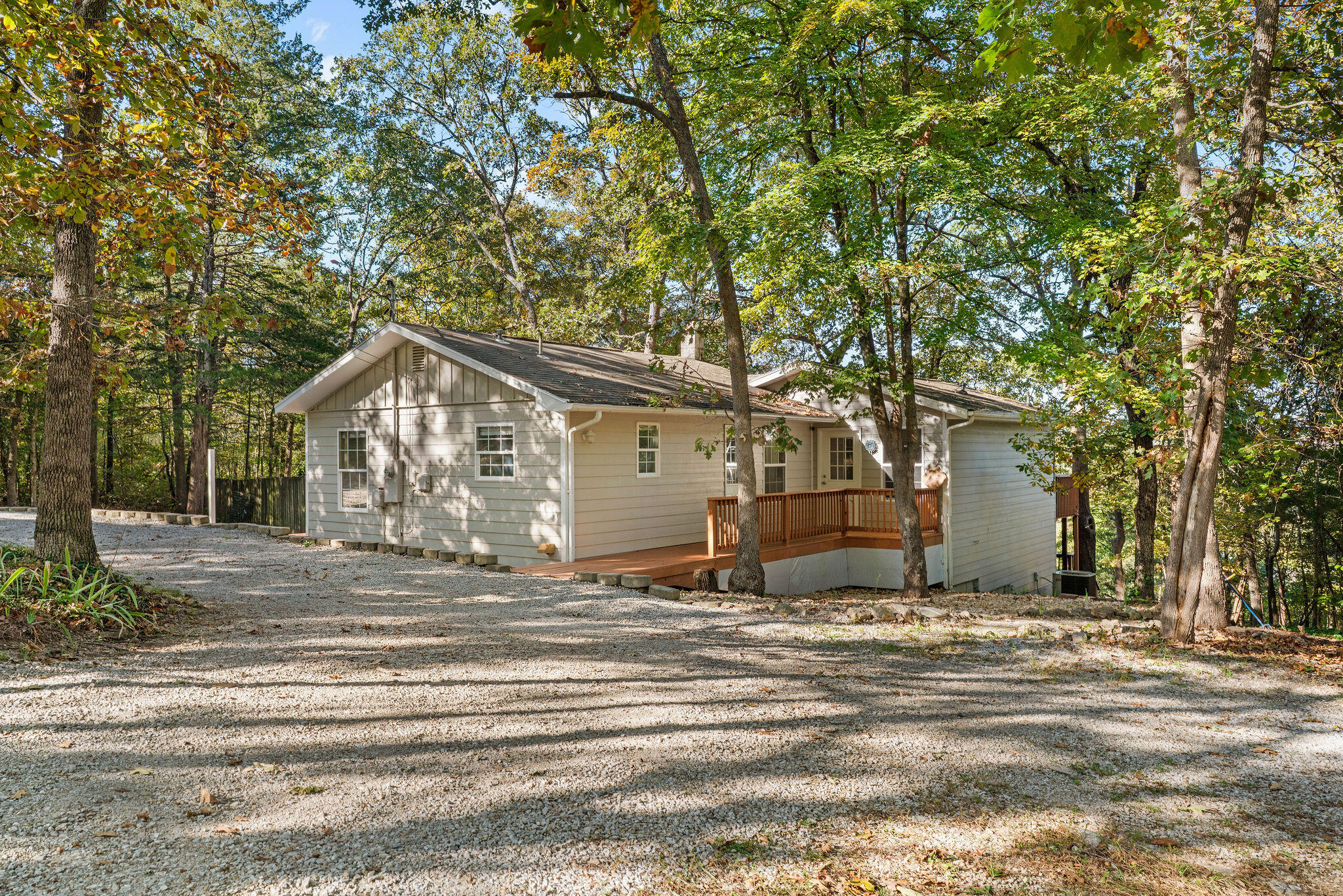 Photo 5 - Residential for sale – 704  Iowa Colony Road  Hollister, MO