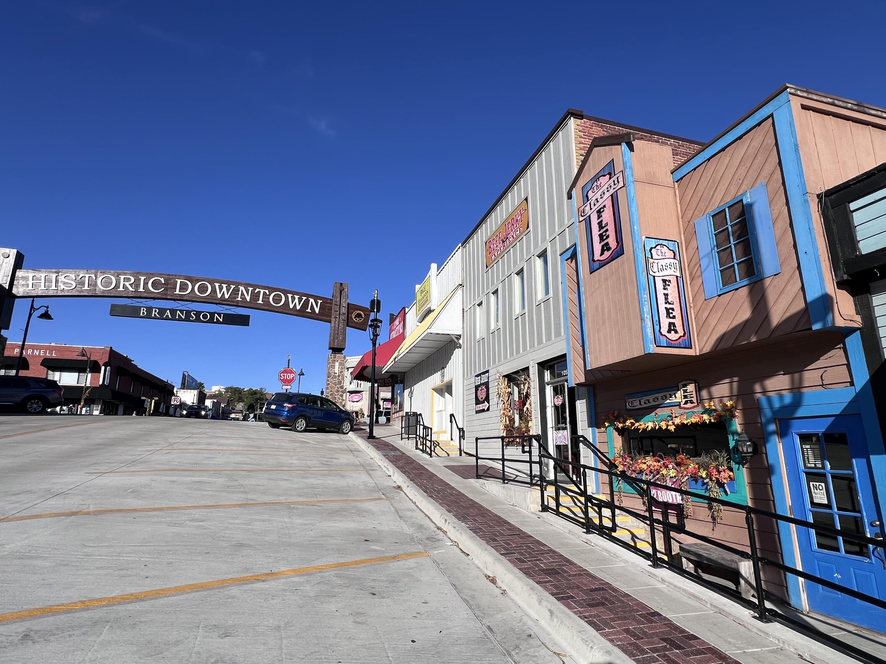 Photo 6 - Commercial Sale for sale – 107 E Main Street  Branson, MO