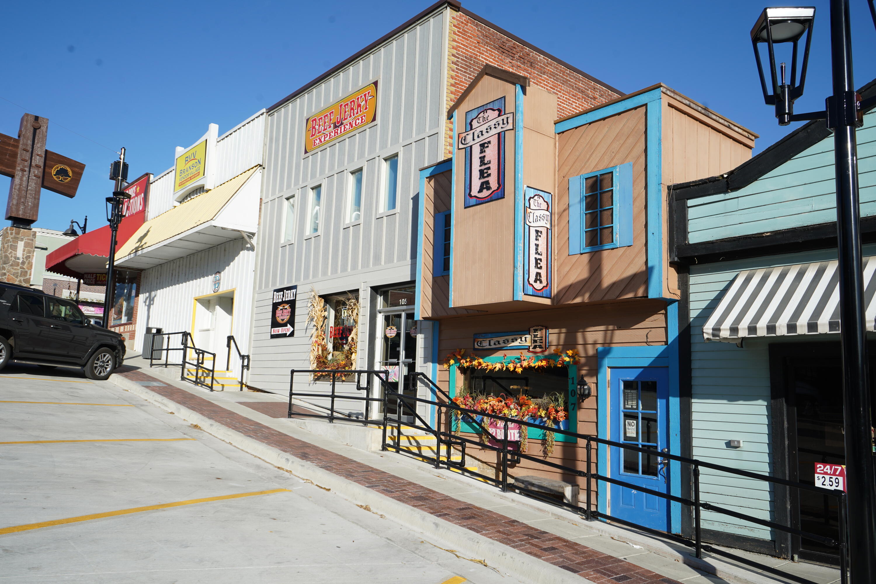 Photo 7 - Commercial Sale for sale – 107 E Main Street  Branson, MO