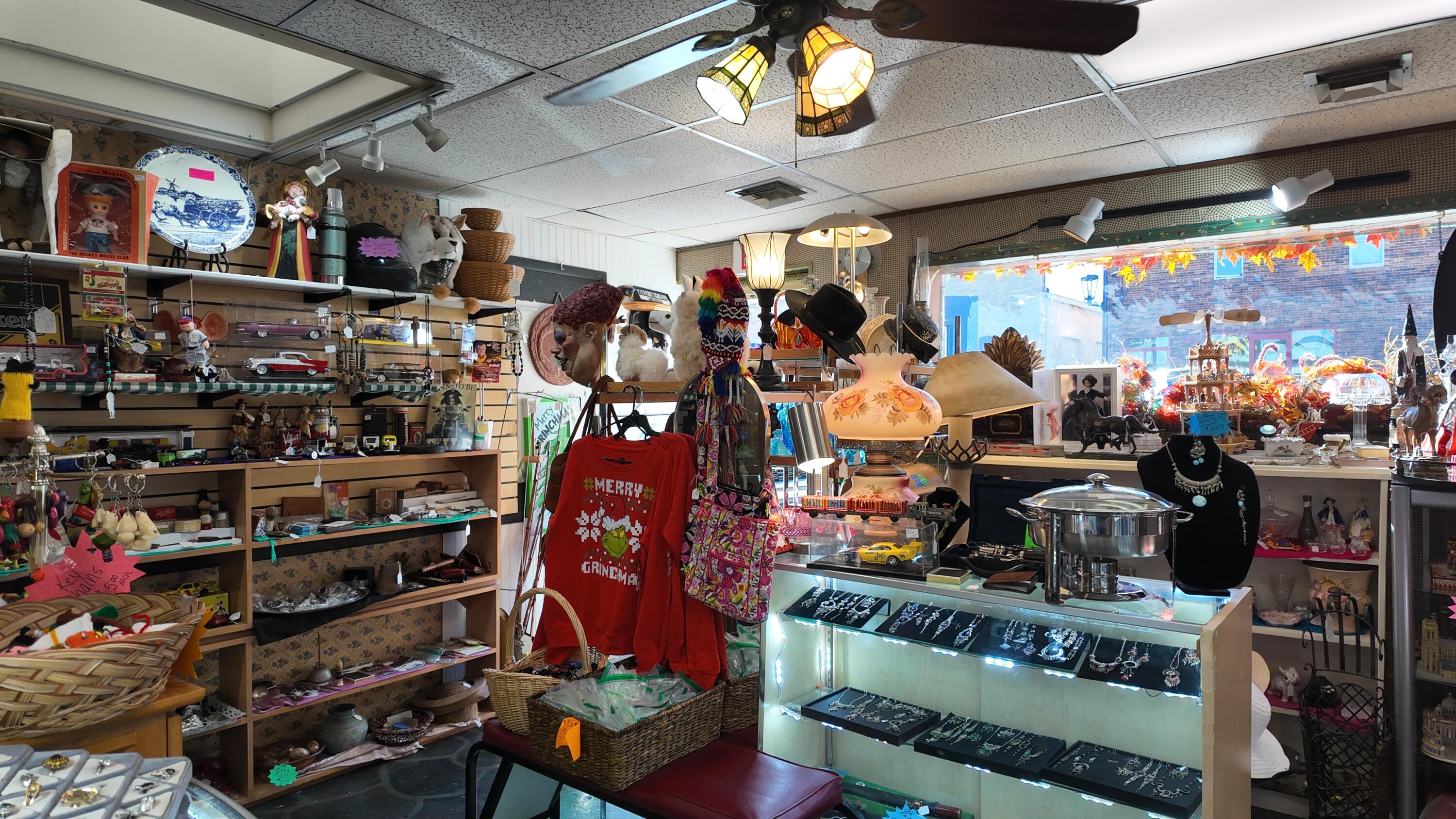 Photo 12 - Commercial Sale for sale – 107 E Main Street  Branson, MO