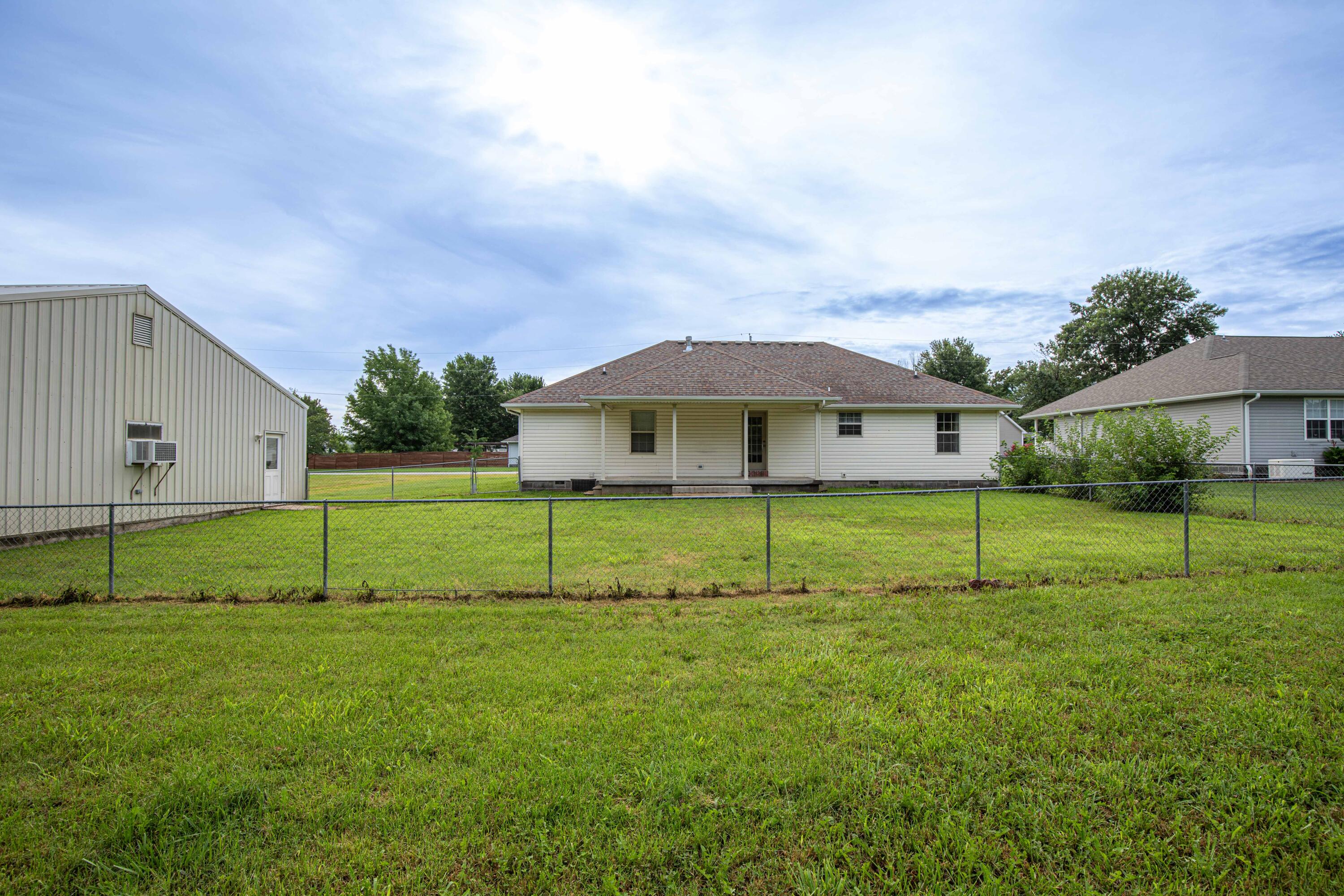 Photo 40 - Residential for sale – 1405  Hagny Street  Lamar, MO