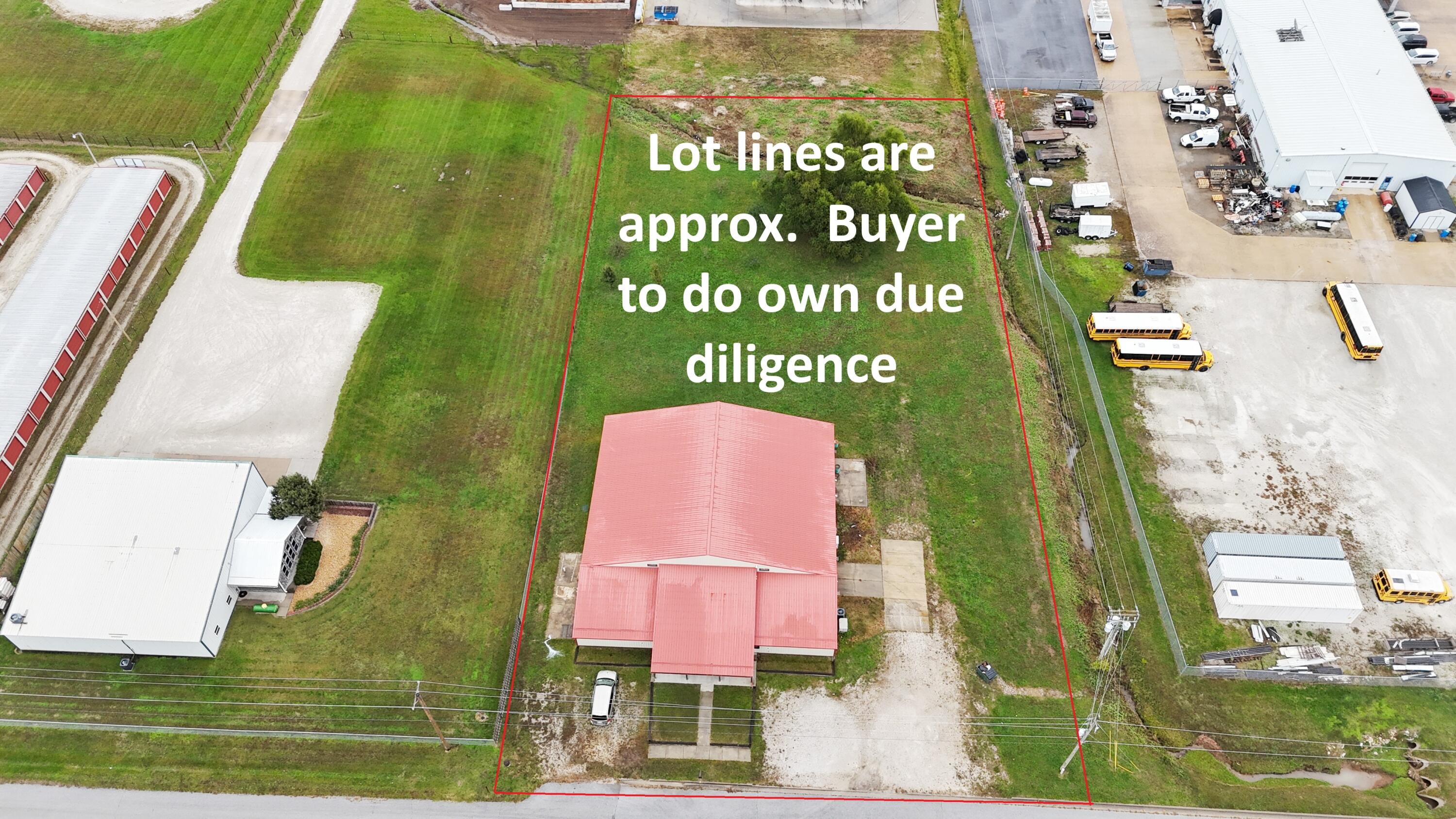 Photo 3 - Commercial Sale for sale – 1306  Azalea Street  Buffalo, MO