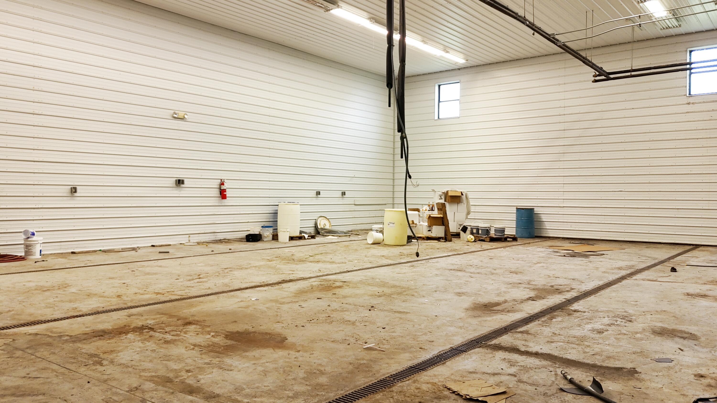 Photo 16 - Commercial Sale for sale – 1306  Azalea Street  Buffalo, MO