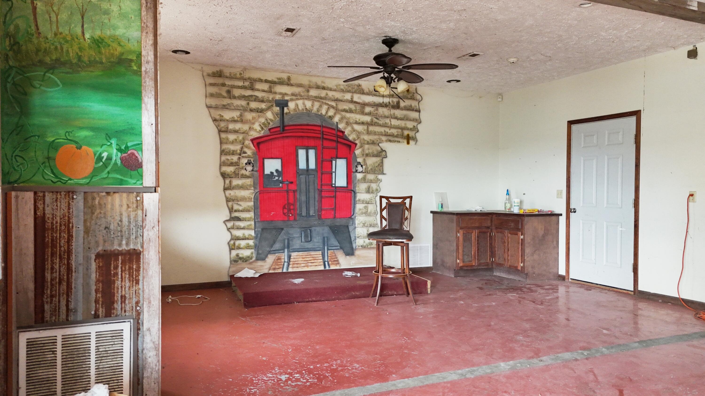 Photo 13 - Commercial Sale for sale – 1306  Azalea Street  Buffalo, MO