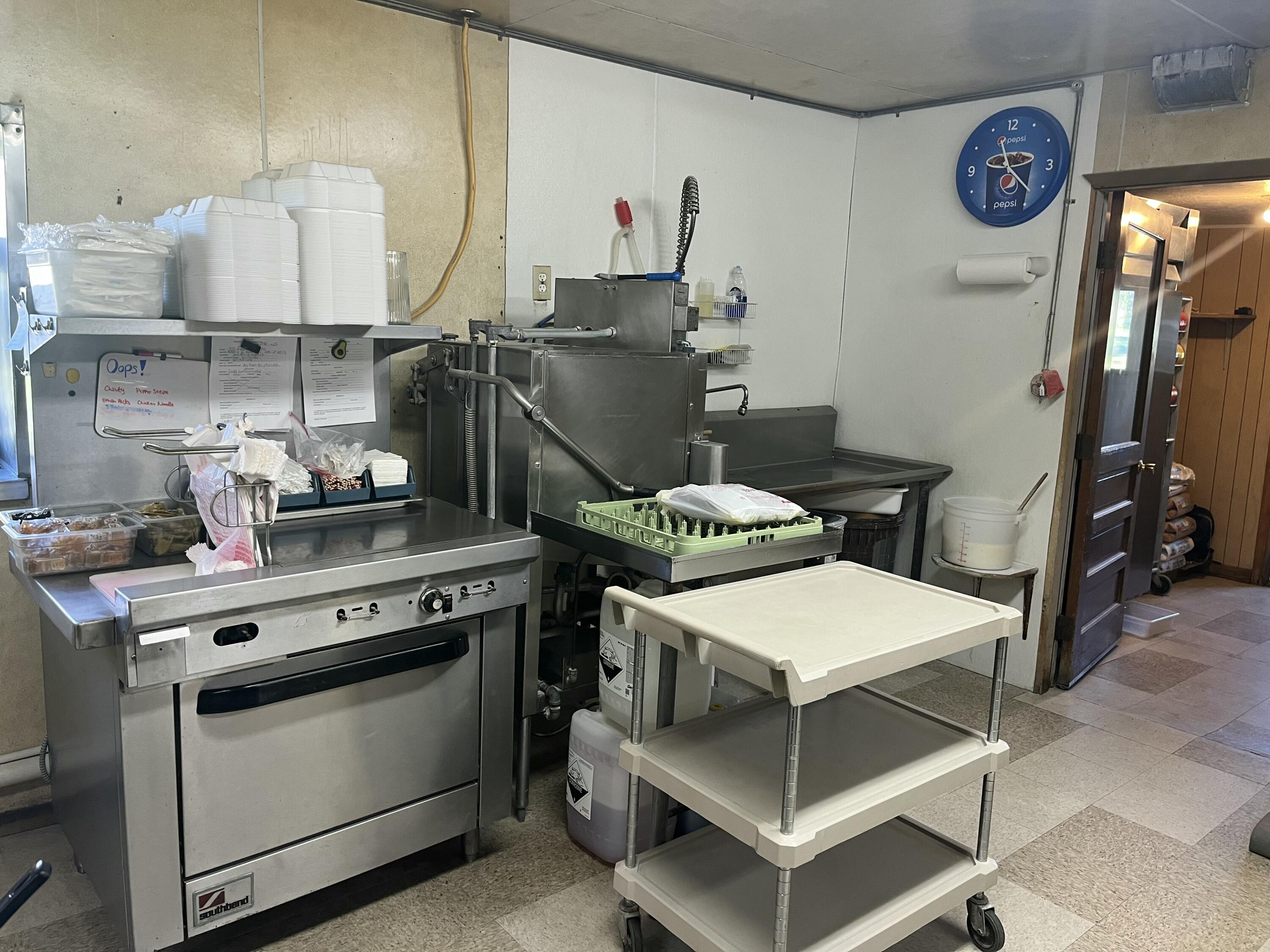 Photo 7 - Commercial Sale for sale – 924 N Main Street  Mountain Grove, MO
