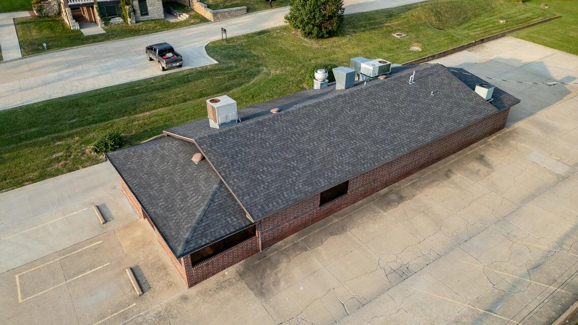 Photo 3 - Commercial Sale for sale – 924 N Main Street  Mountain Grove, MO