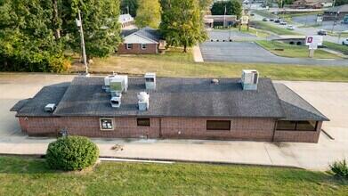 Photo 2 - Commercial Sale for sale – 924 N Main Street  Mountain Grove, MO