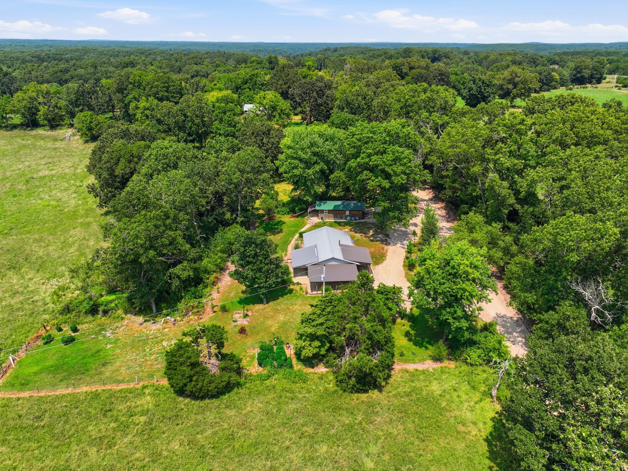 Photo 31 - Residential for sale – 9169  County Road 483   Birch Tree, MO