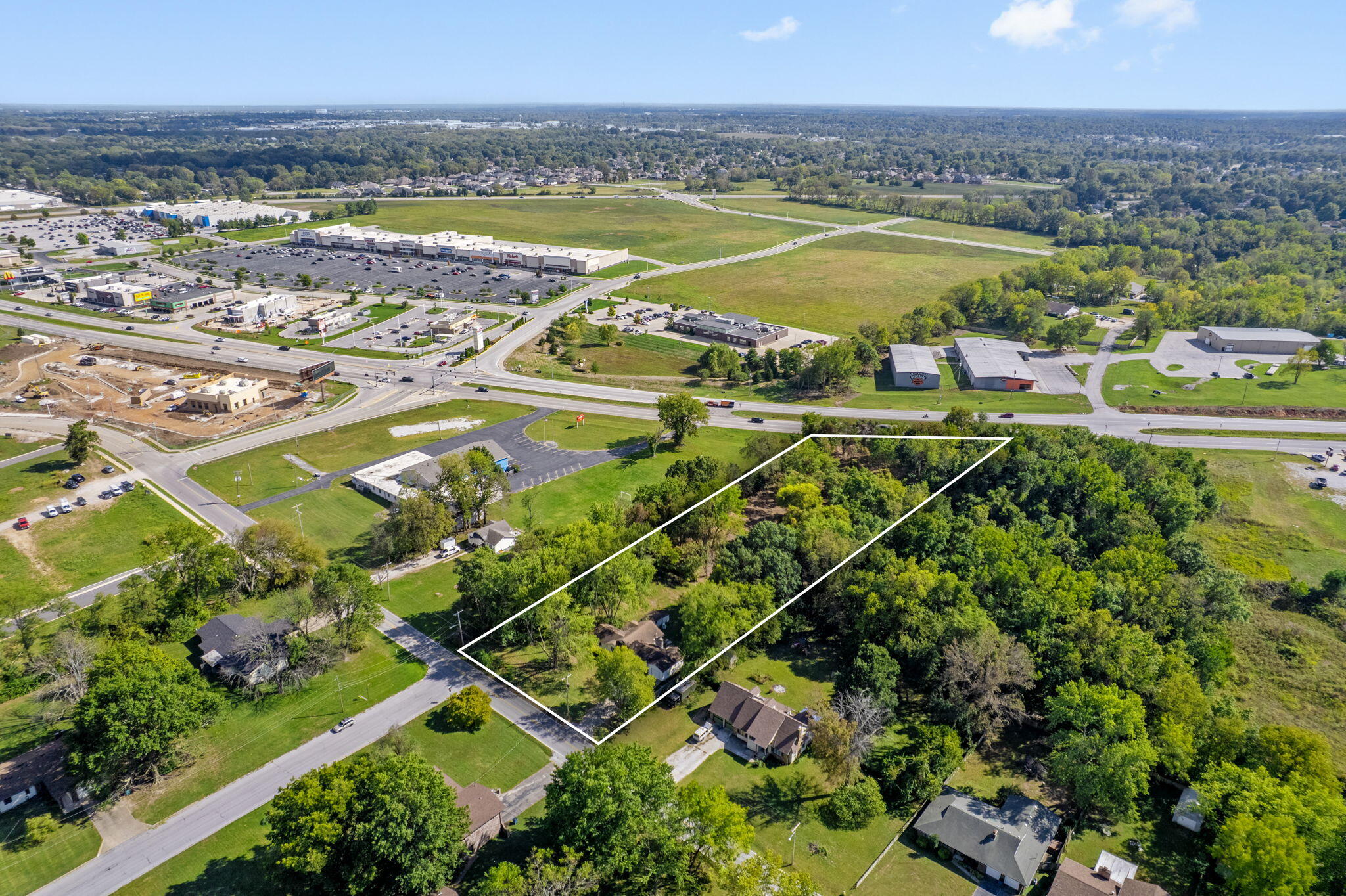 Photo 4 - Commercial Sale for sale – 3960 W Farm Rd 148   Springfield, MO