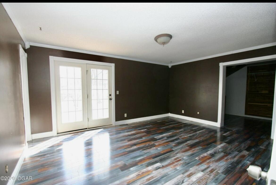Photo 5 - Residential for sale – 202  Split Rail Drive Drive  Joplin, MO