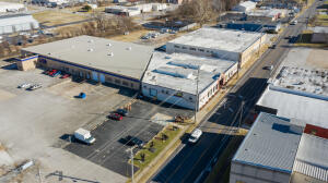 Photo 7 - Commercial Sale for sale – 1325 E Trafficway   Springfield, MO