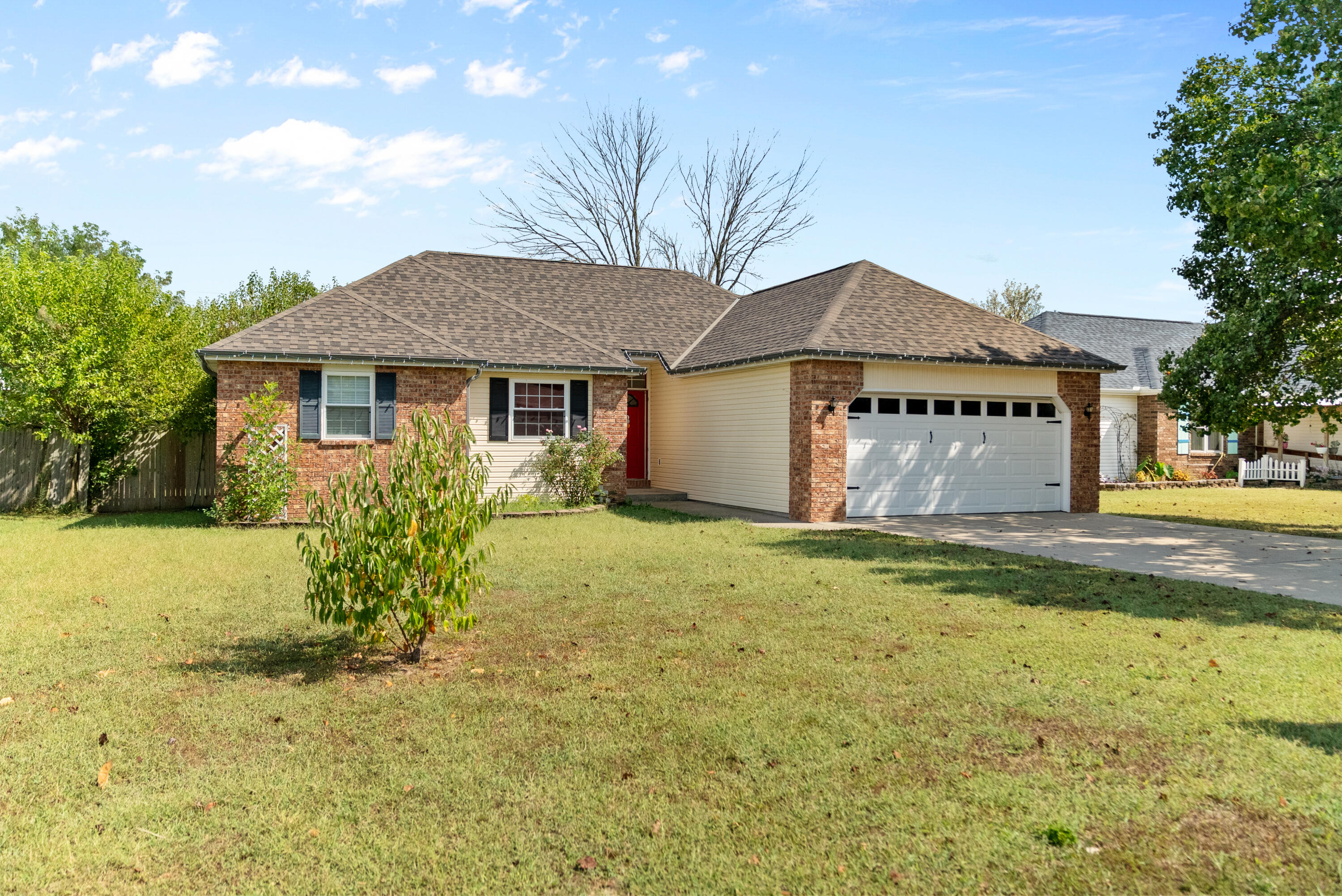 Photo 3 - Residential for sale – 2790 S Hartford Avenue  Bolivar, MO