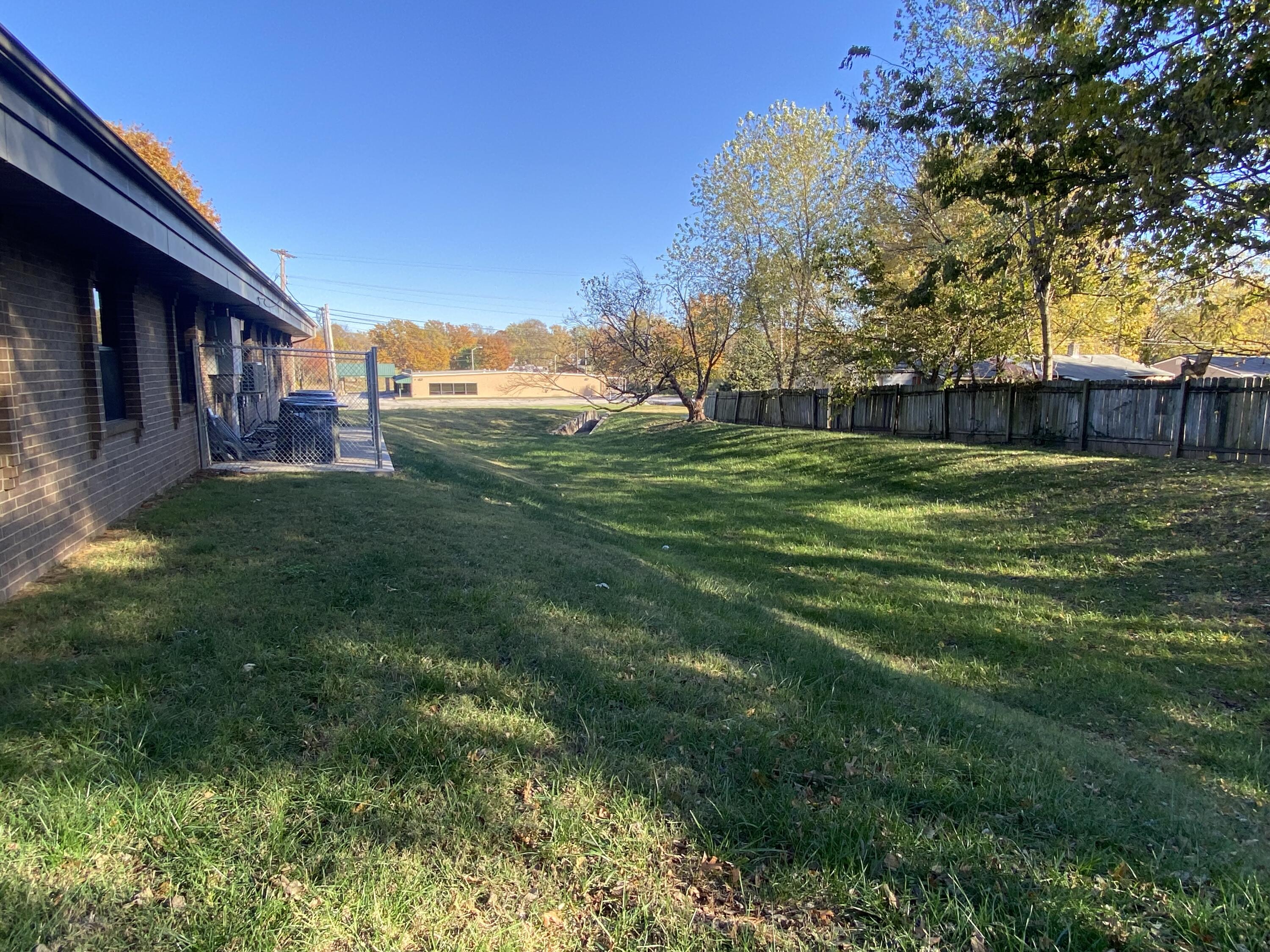 Photo 36 - Commercial Sale for sale – 2212 W Kearney Street  Springfield, MO