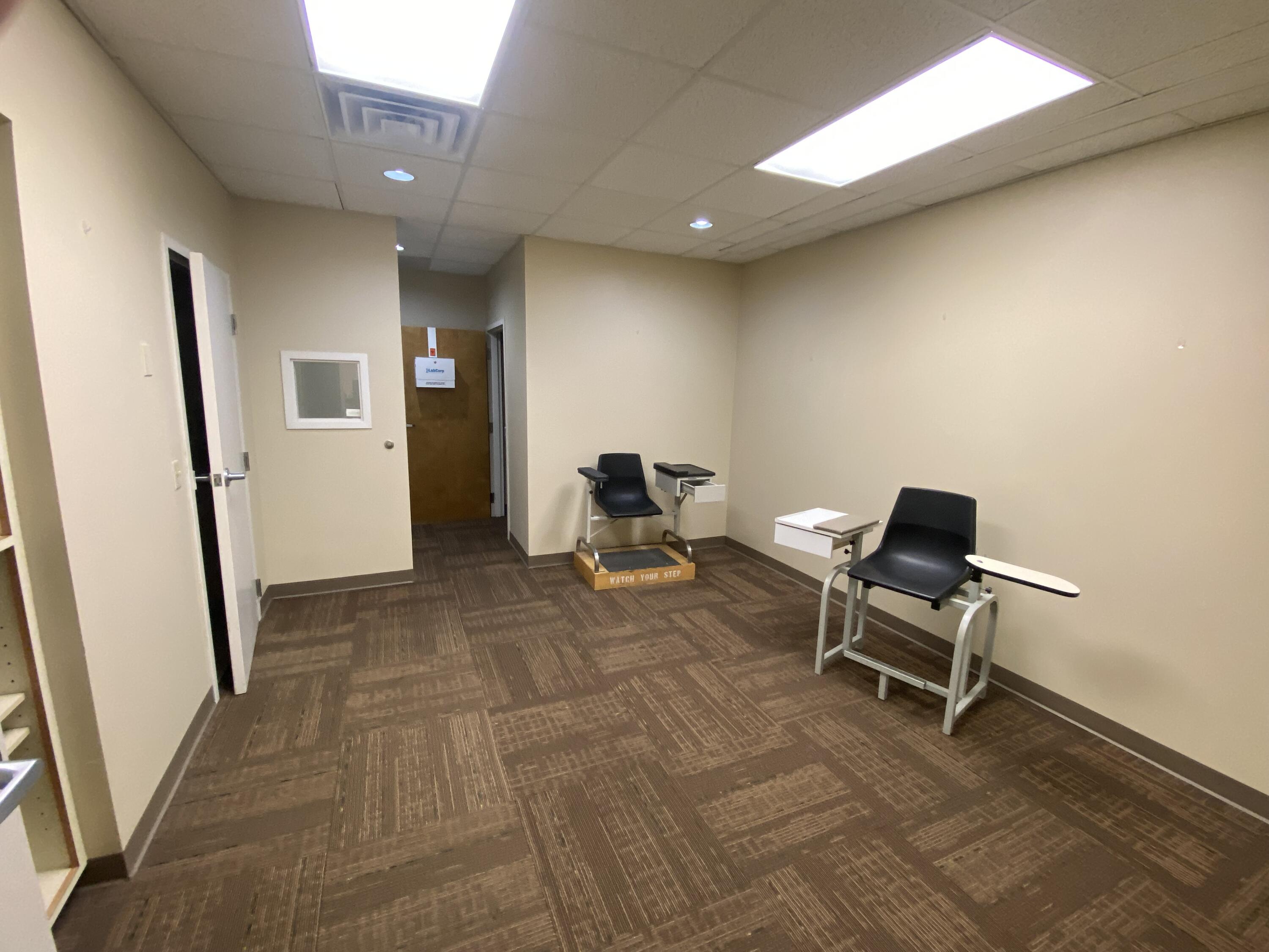 Photo 17 - Commercial Sale for sale – 2212 W Kearney Street  Springfield, MO