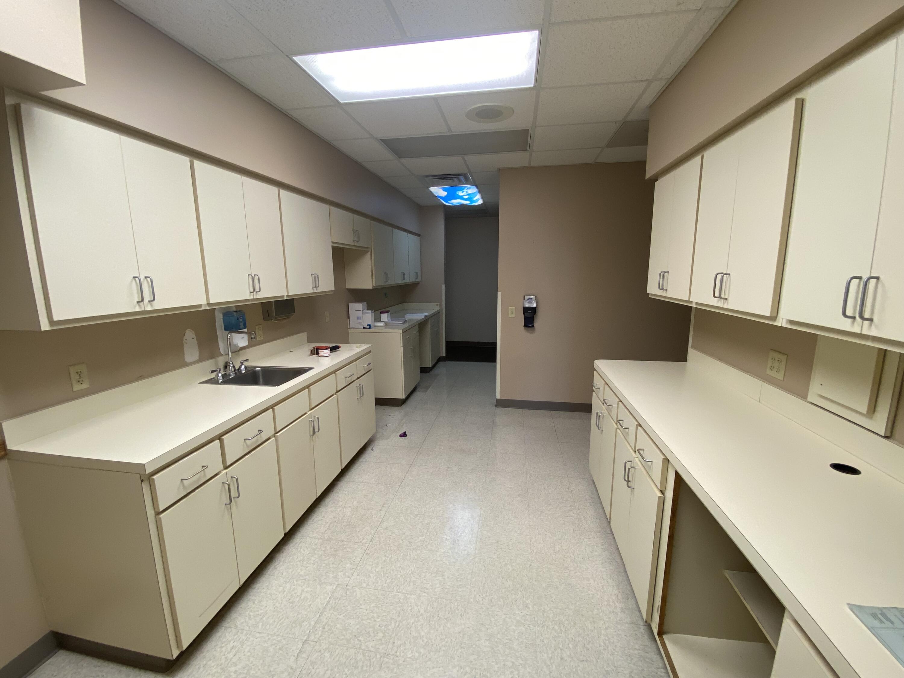 Photo 14 - Commercial Sale for sale – 2212 W Kearney Street  Springfield, MO