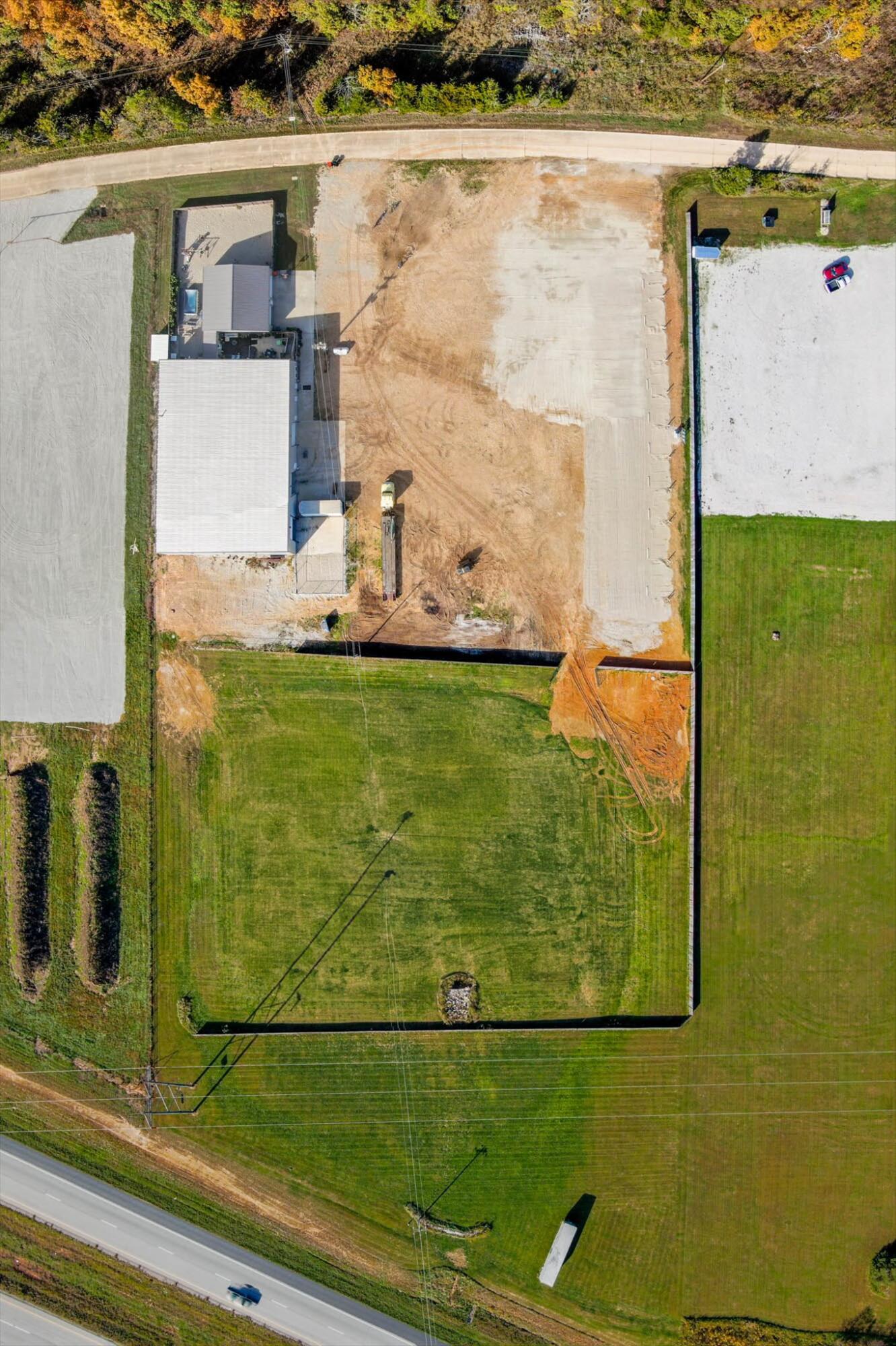 Photo 2 - Commercial Sale for sale – 558  Lucky Road  Seymour, MO