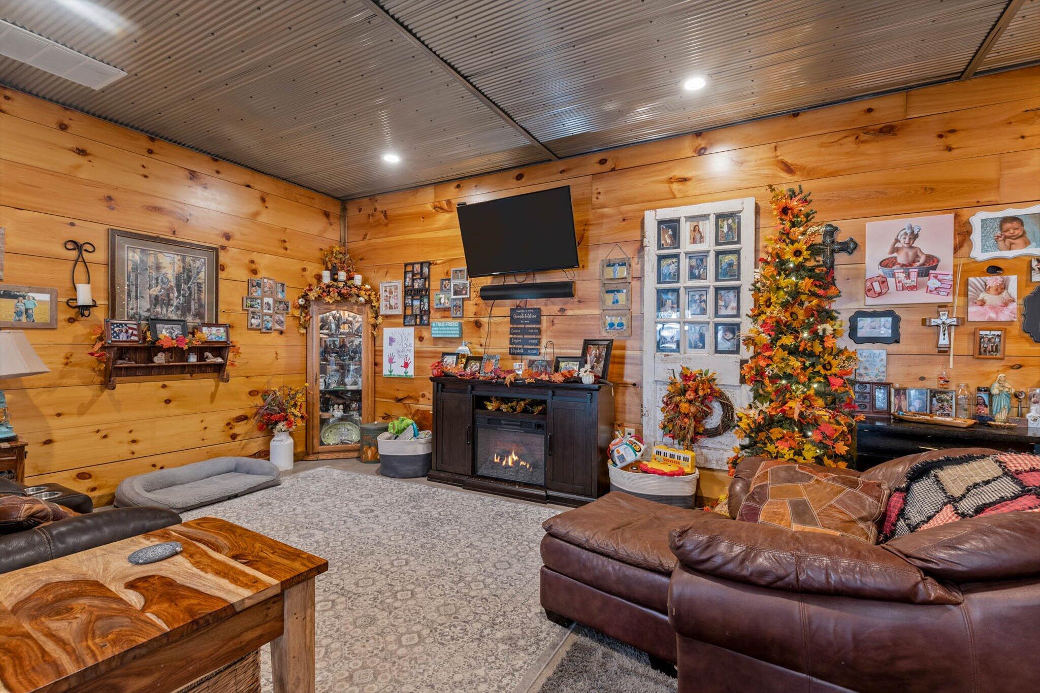 Photo 12 - Commercial Sale for sale – 558  Lucky Road  Seymour, MO