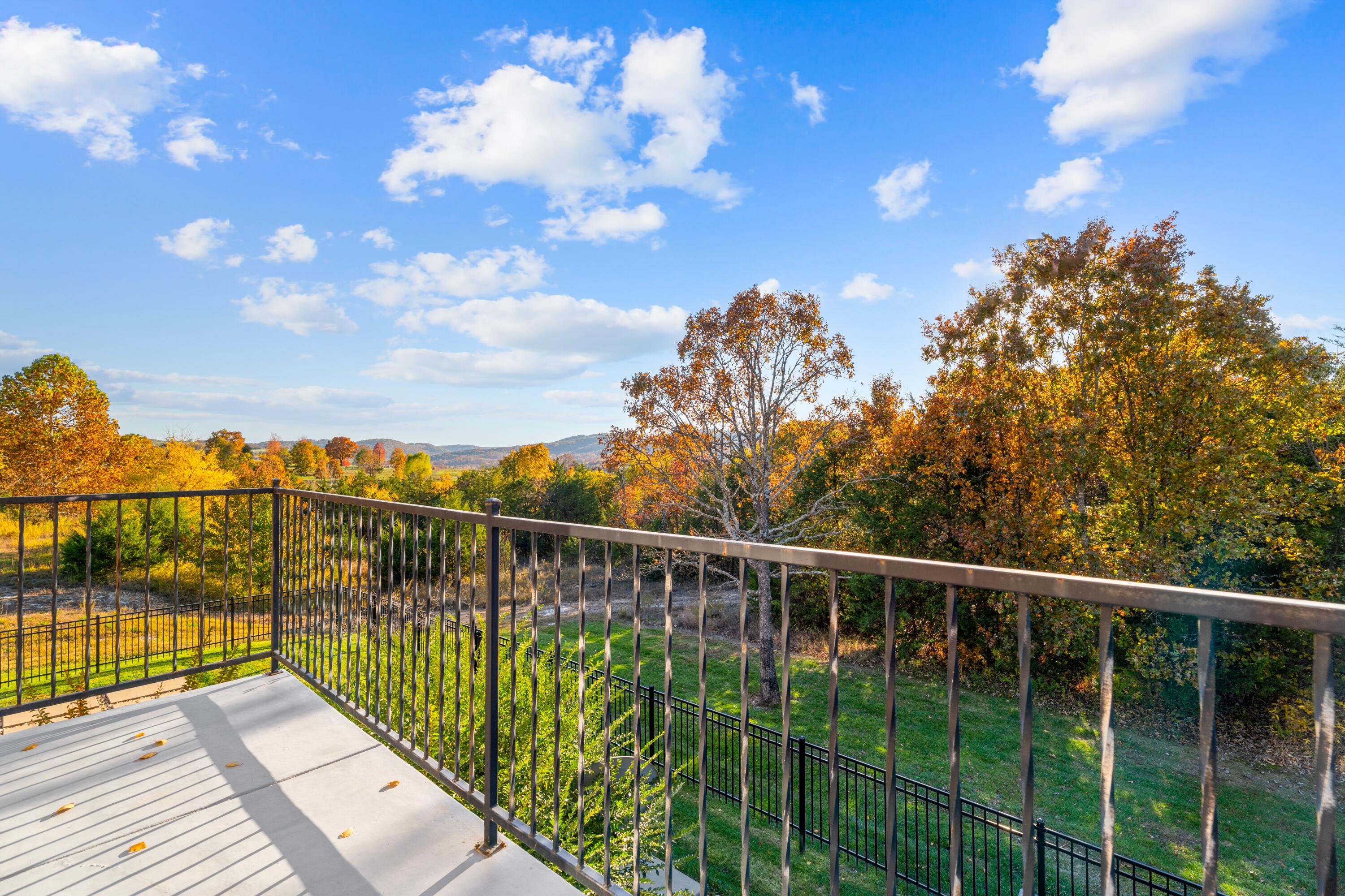 Photo 16 - Residential for sale – 140 S Tuscany Drive  Hollister, MO