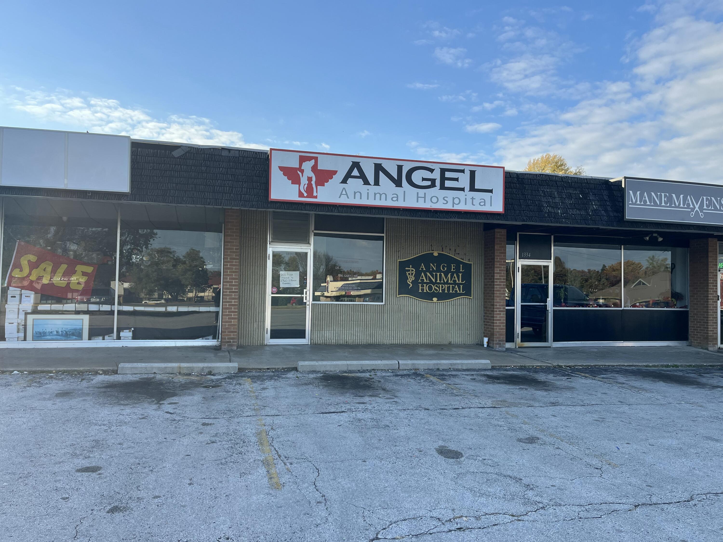 Commercial Sale for sale – 1332 W Sunshine Street  Springfield, MO