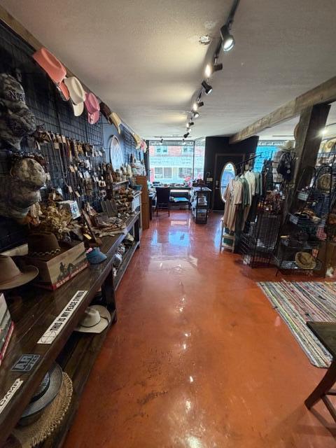 Photo 18 - Commercial Sale for sale – 110 N Oak   Mountain View, MO