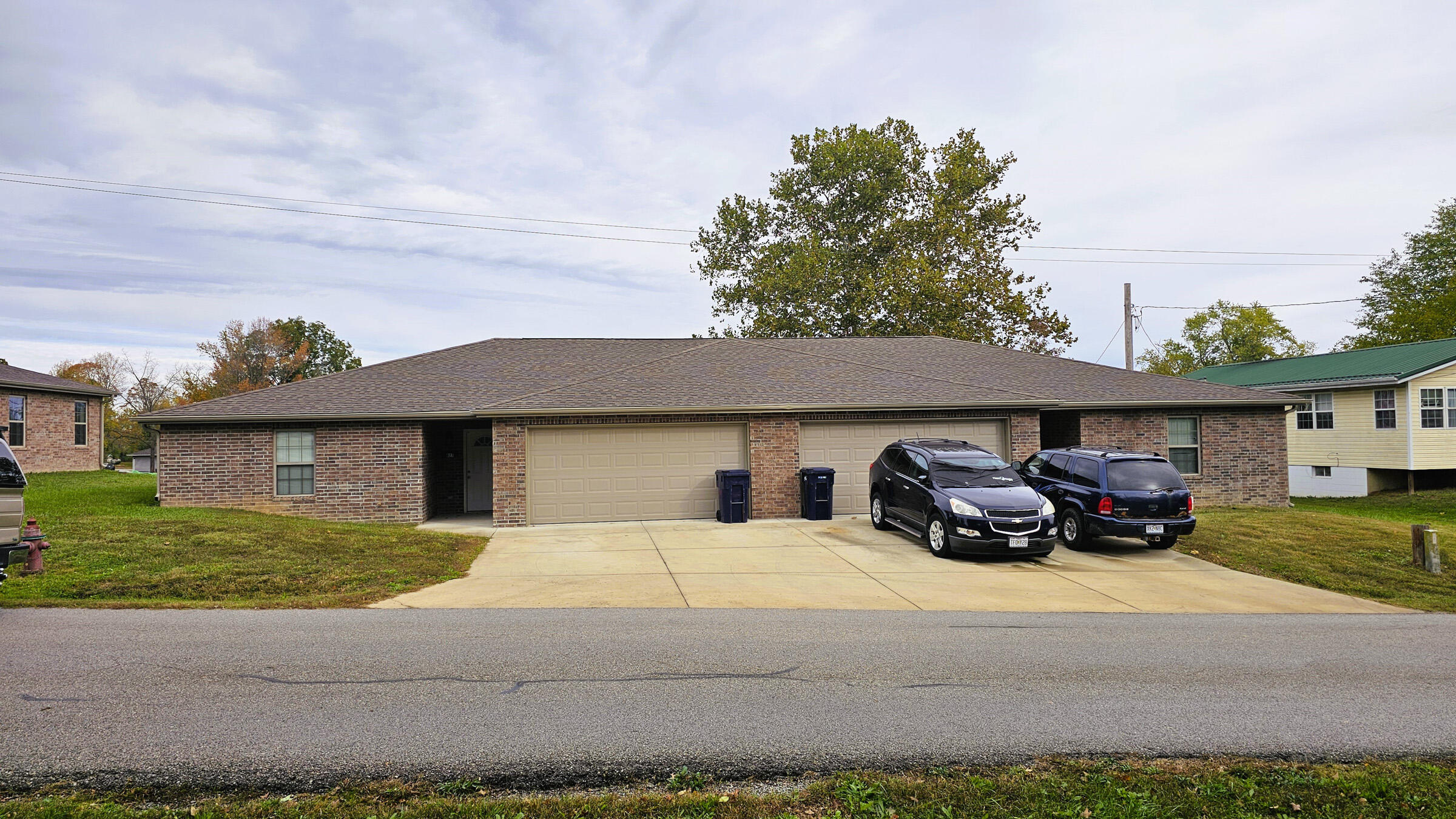 Photo 24 - Residential Income for sale – 625/627 W Hawthorne Street  Houston, MO