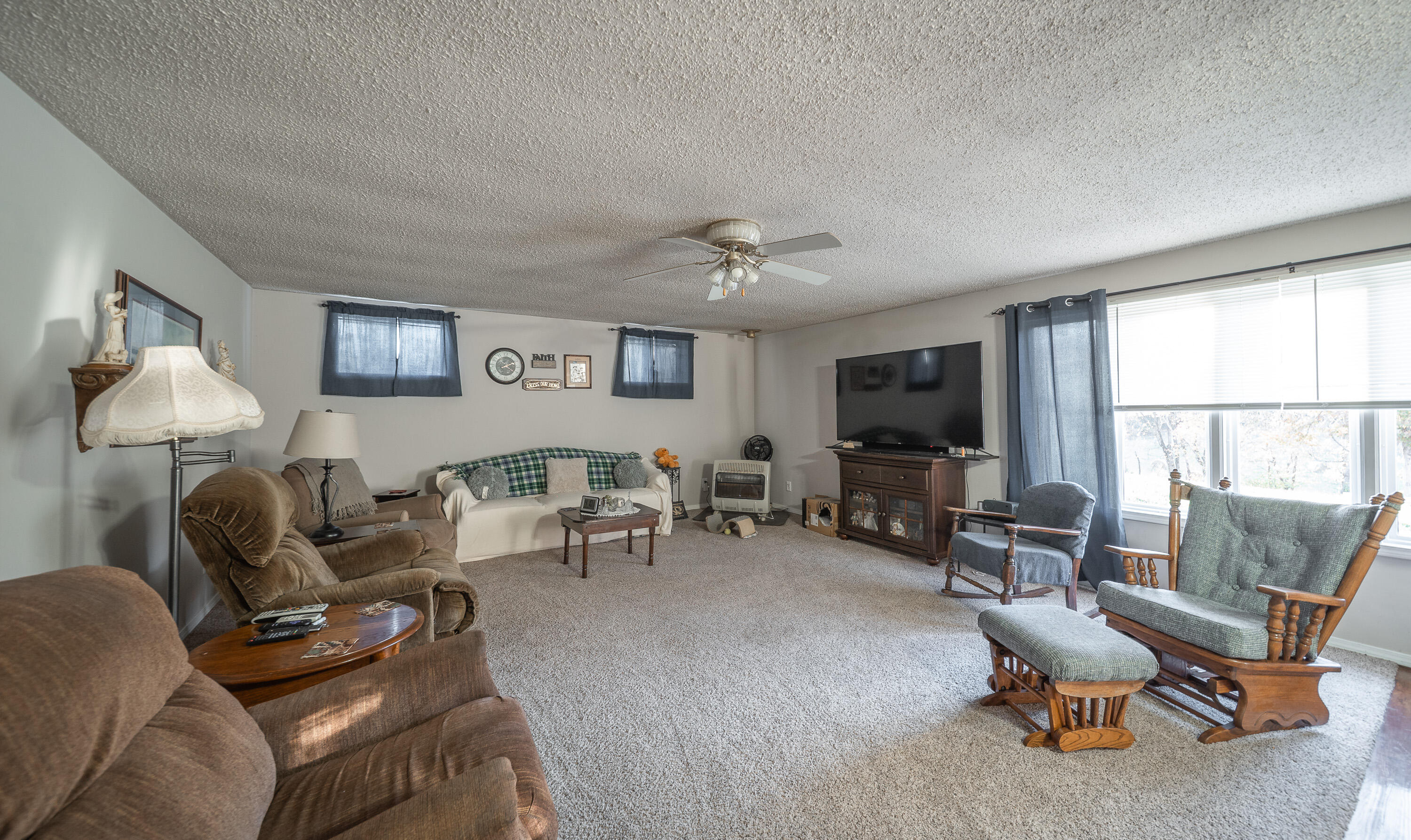 Photo 13 - Farm for sale – 6601  County Line Road   Graff, MO